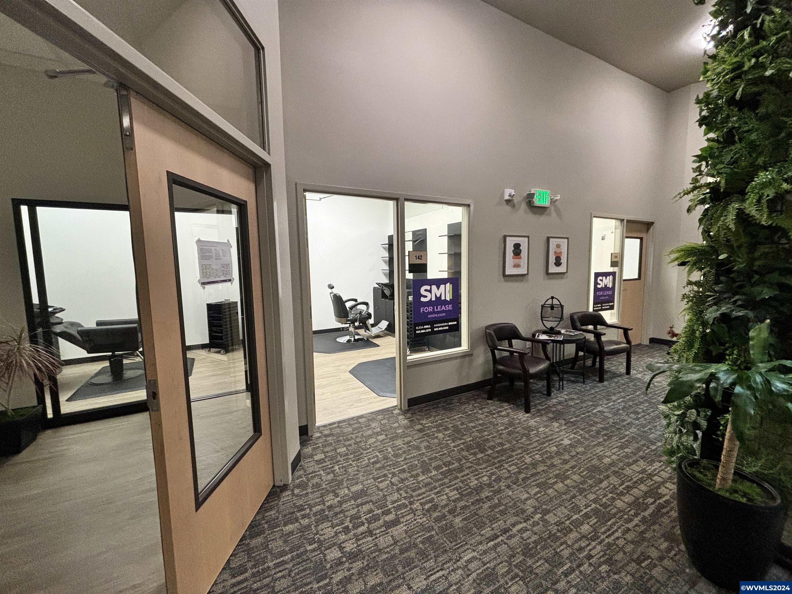 223 Commercial (142) St NE