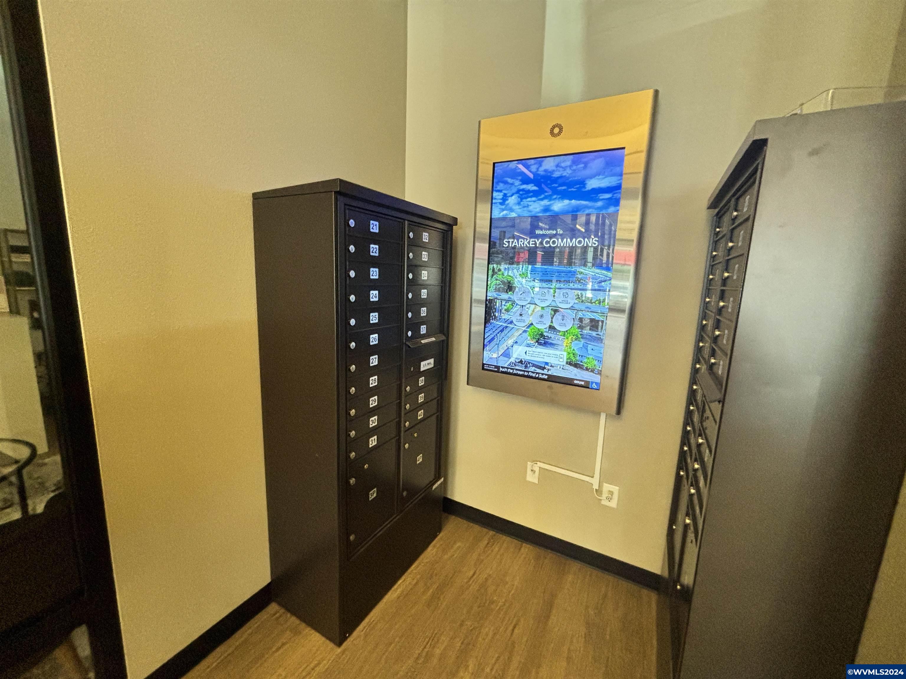 223 Commercial (142) St NE