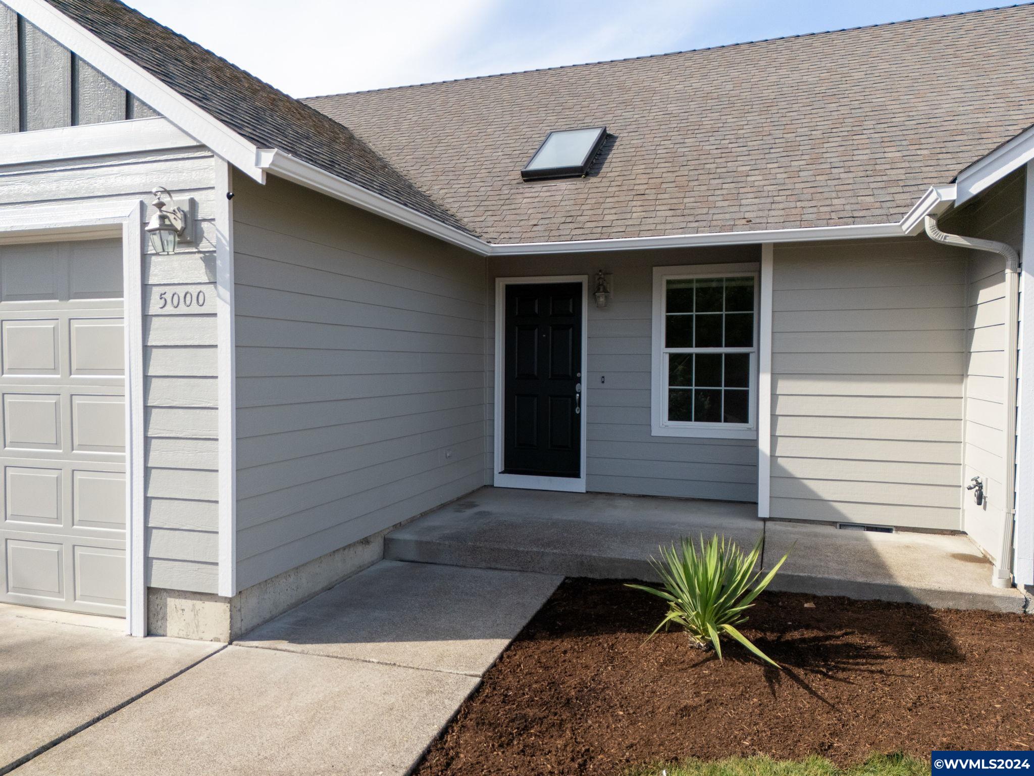 5000 Caribou Ct SW