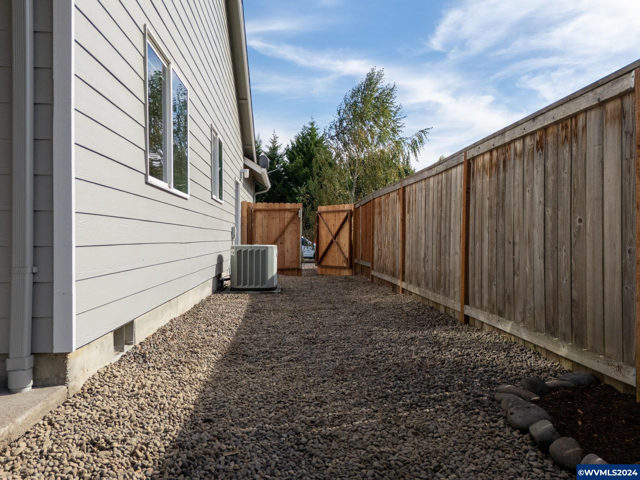 5000 Caribou Ct SW