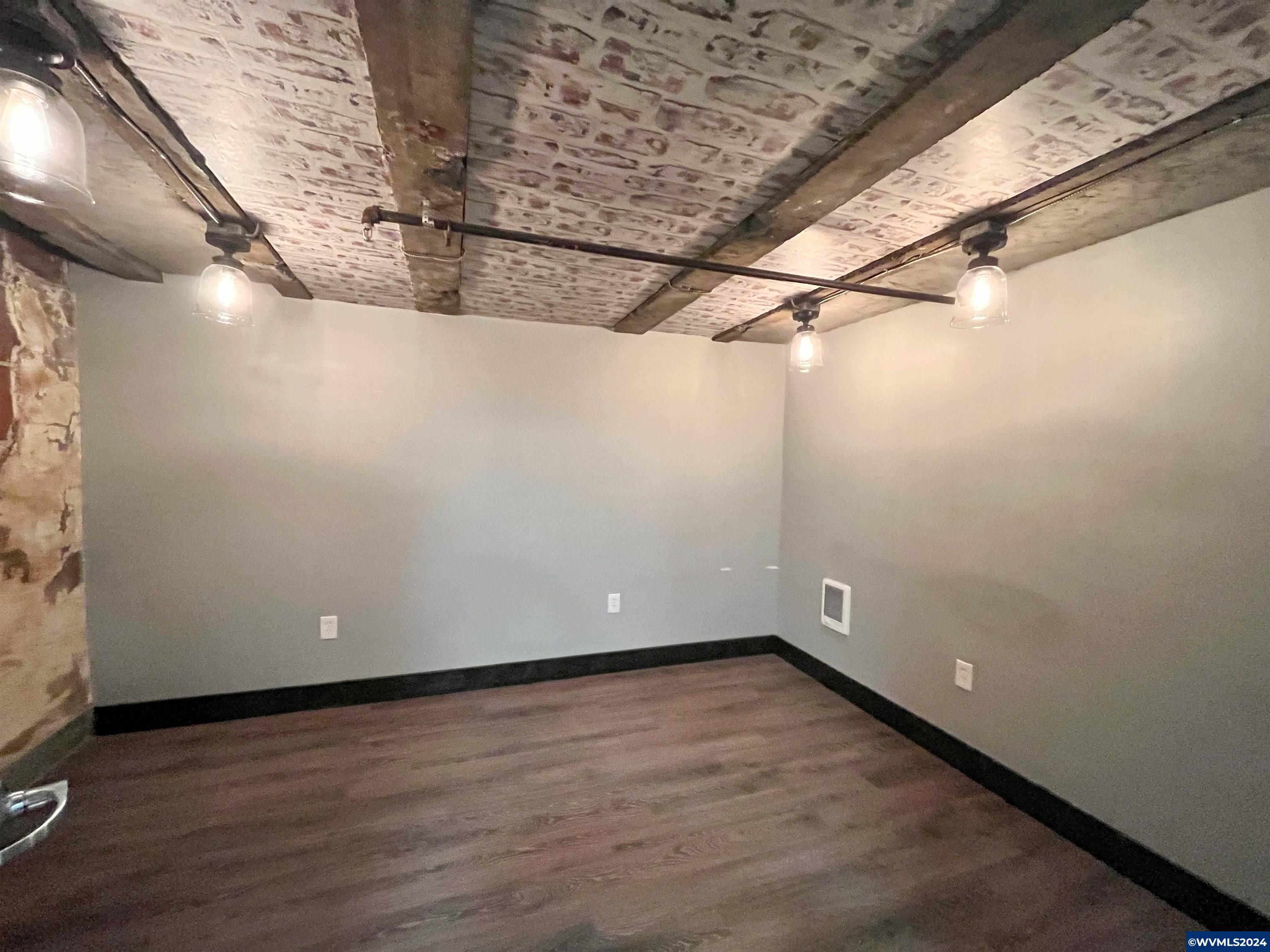 249 Liberty #B80 St NE