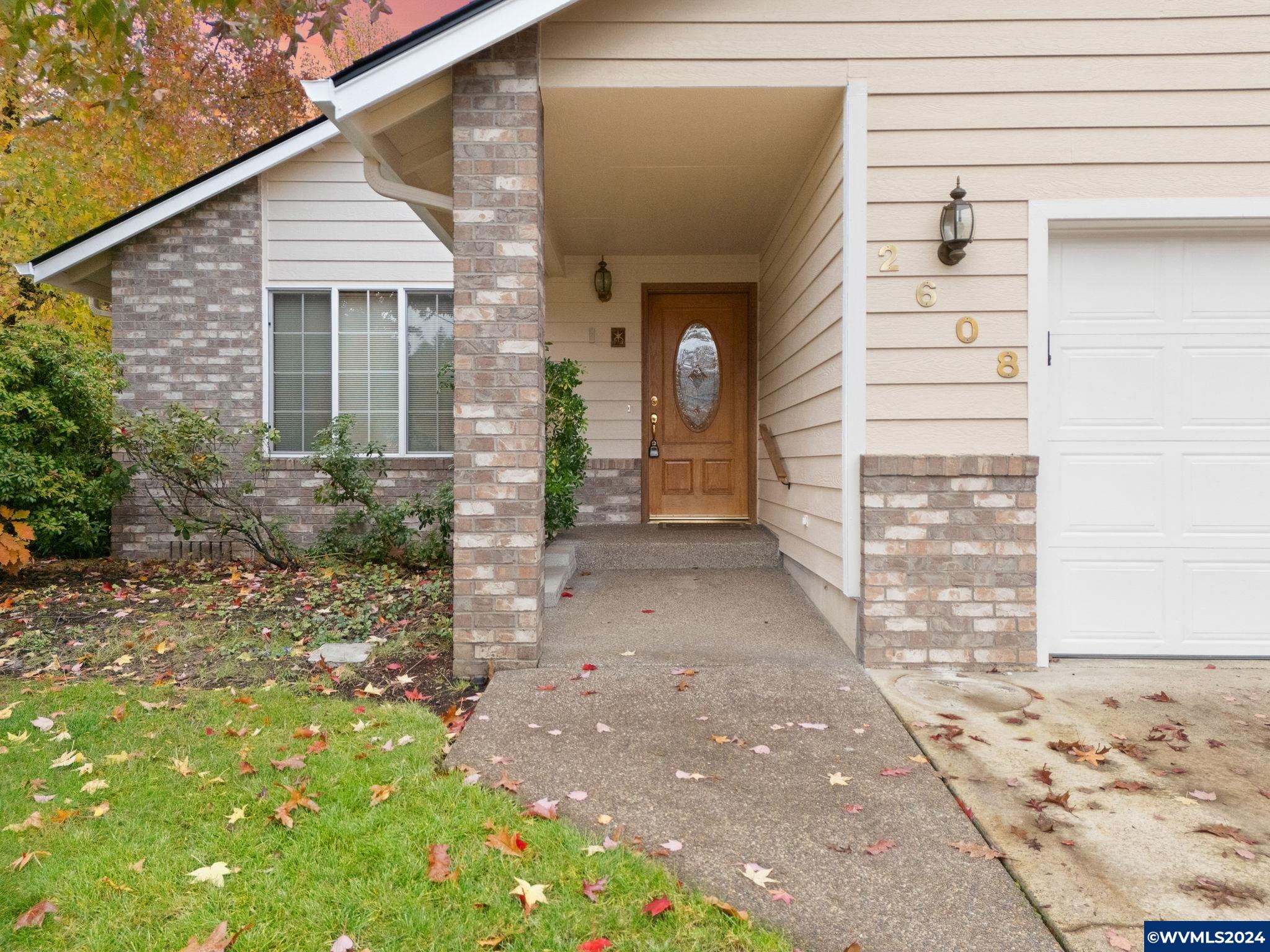 2608 NW Legacy Pl