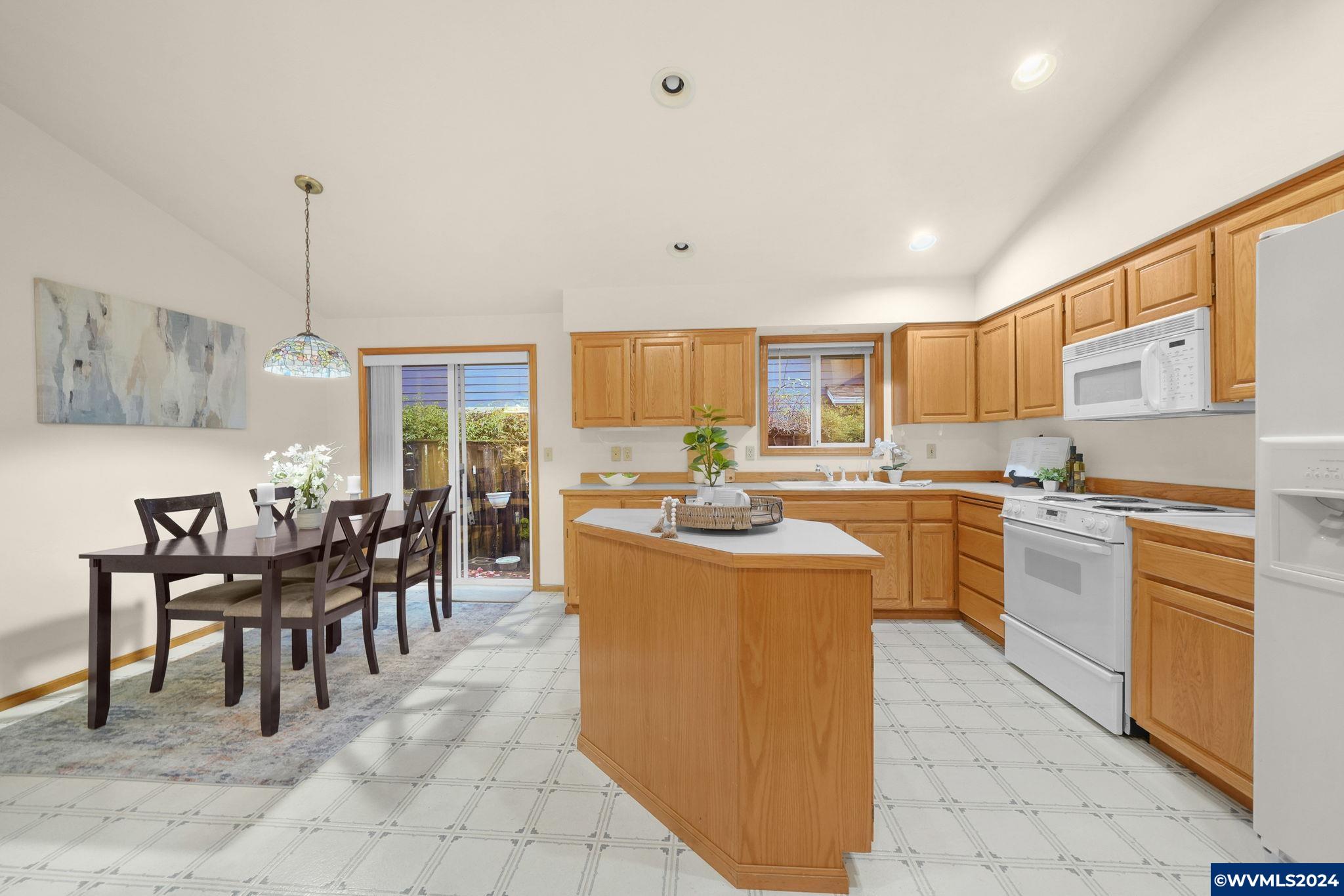 2608 NW Legacy Pl