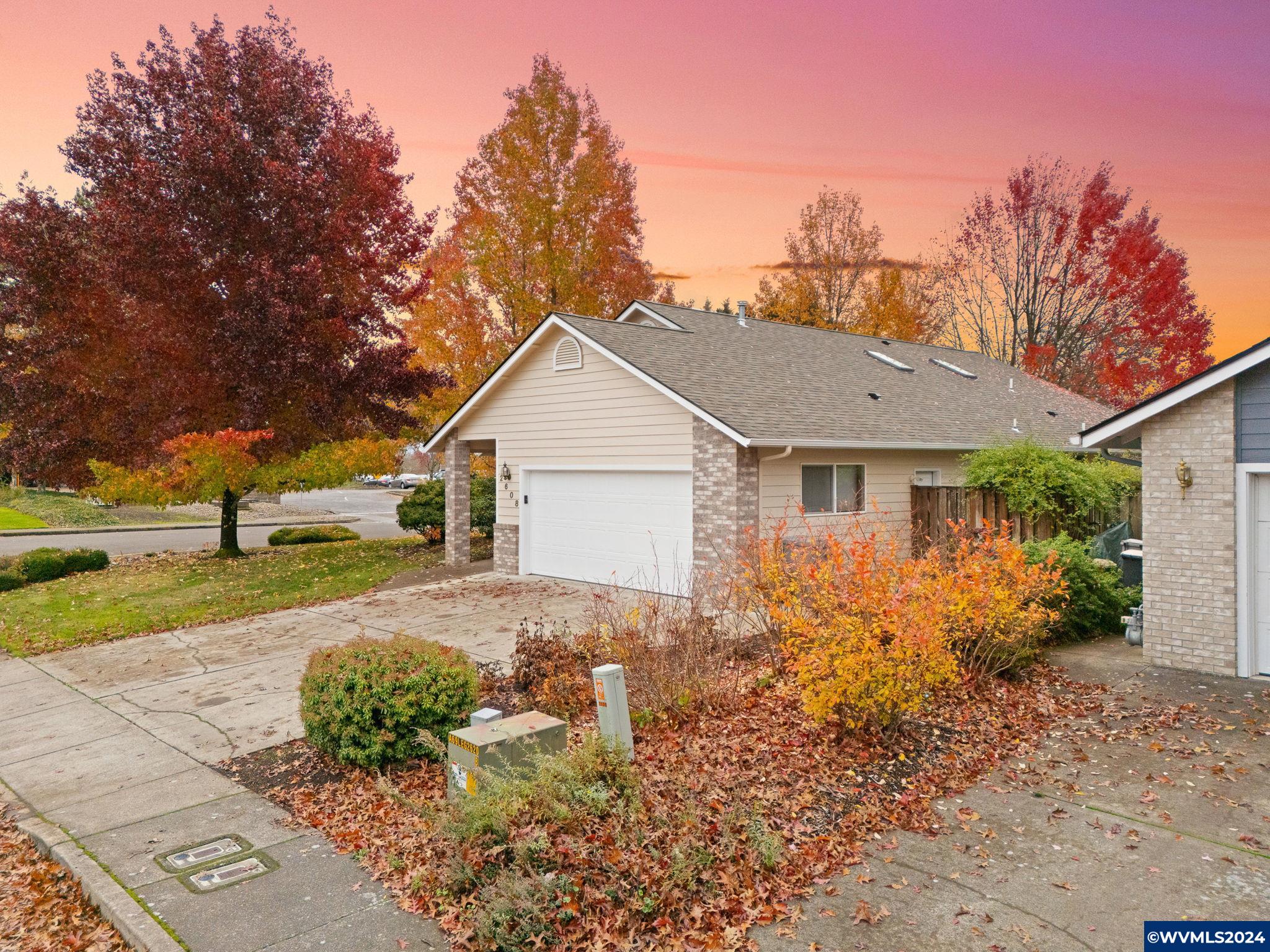 2608 NW Legacy Pl