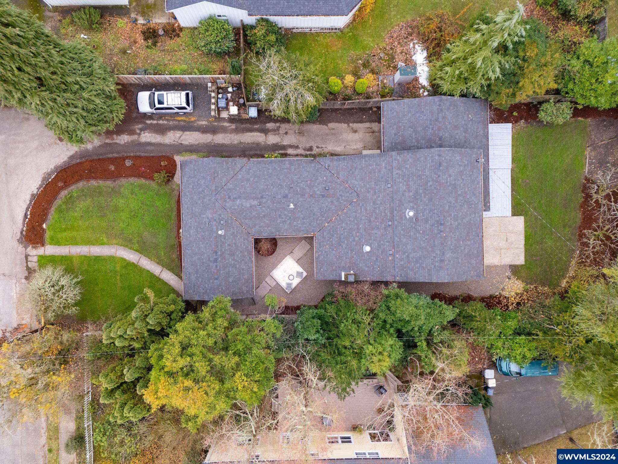 3801 NW Van Buren Av