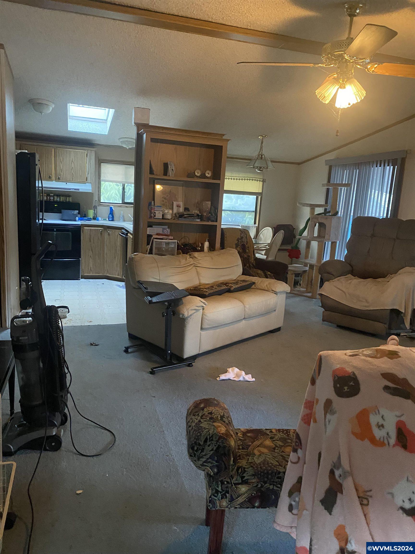 1905 Waverly Dr SE
