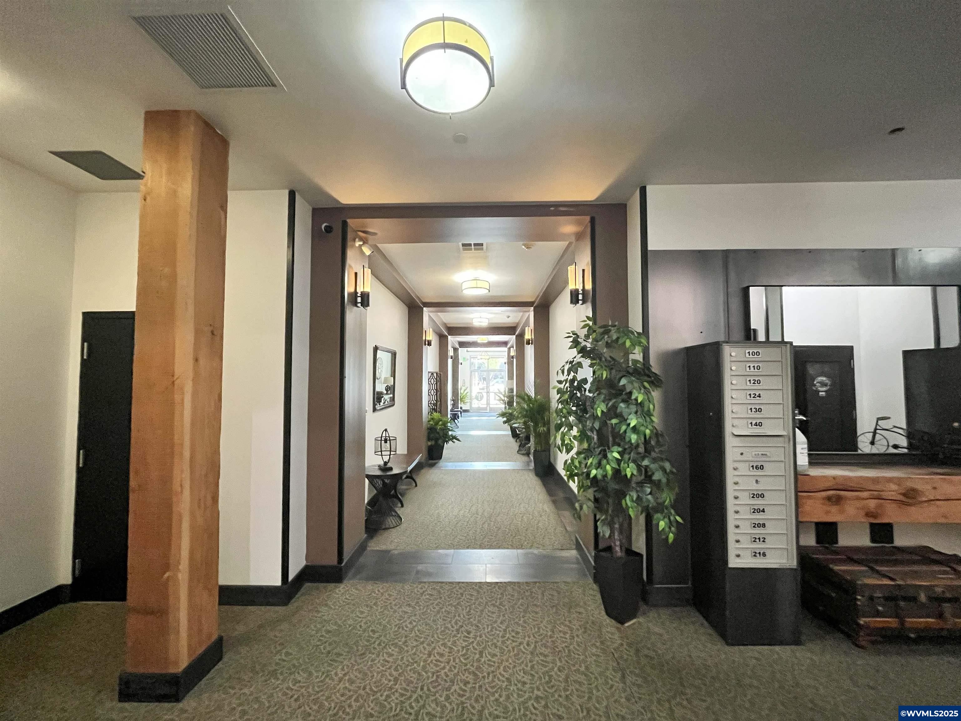 249 Liberty (#100) St NE