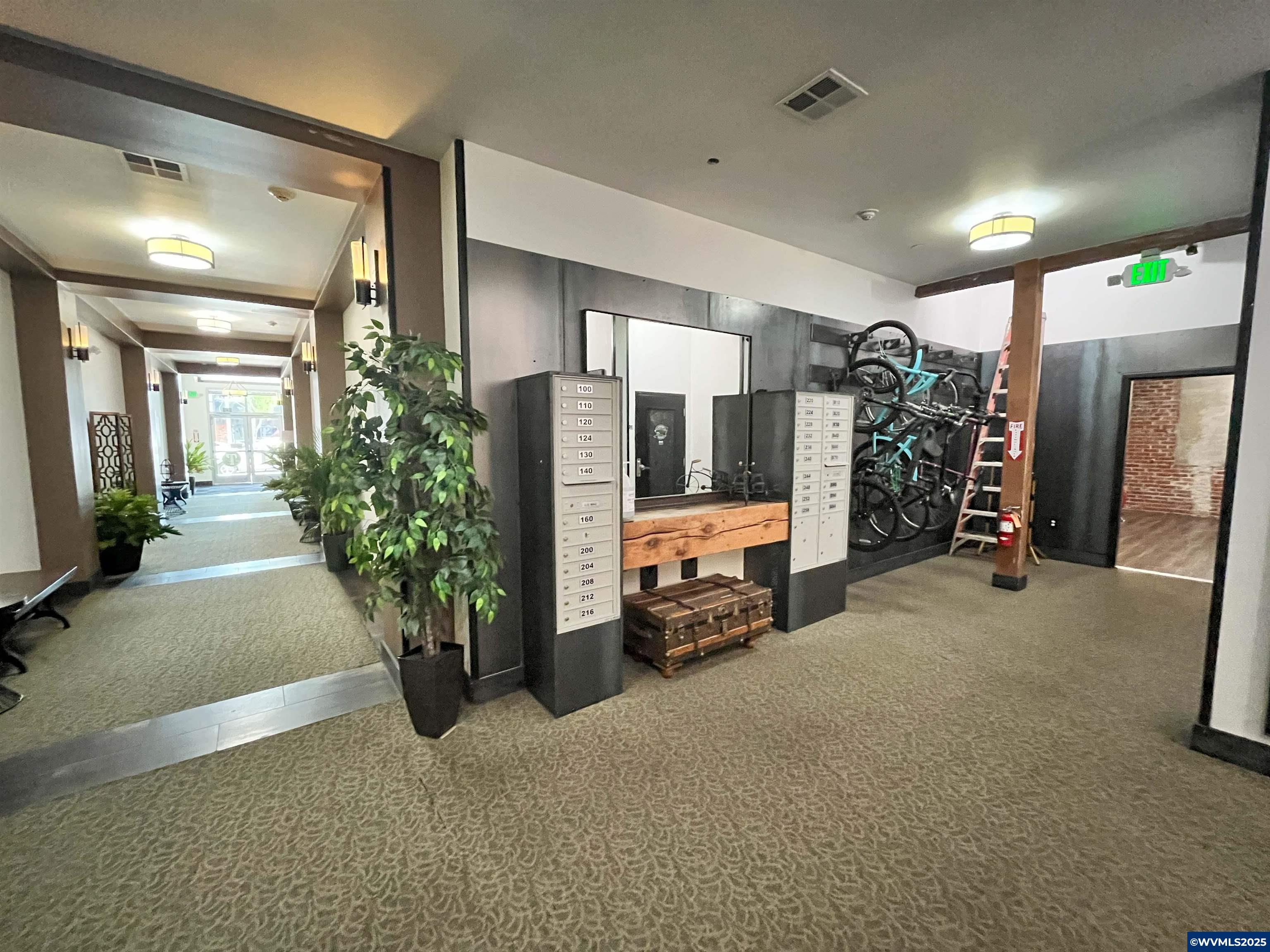 249 Liberty (#100) St NE