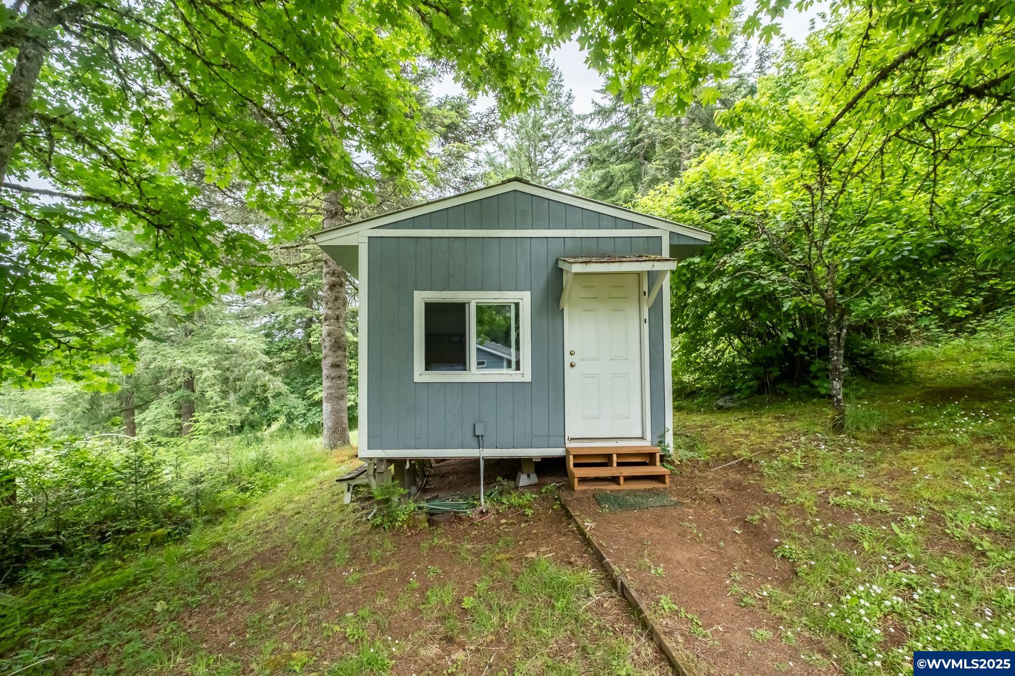36279 Middle Ridge Rd
