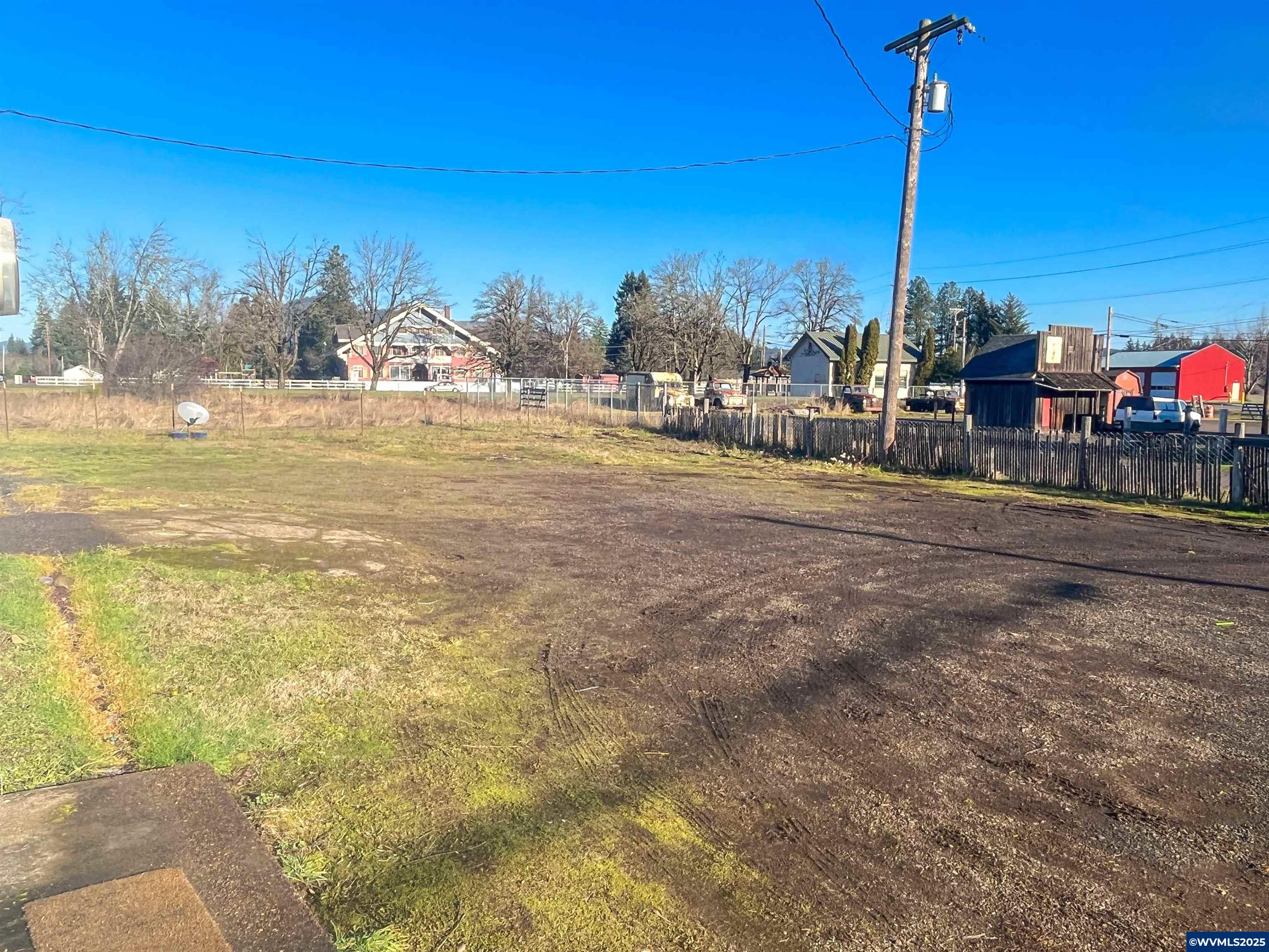 28425 Salmon River Hwy