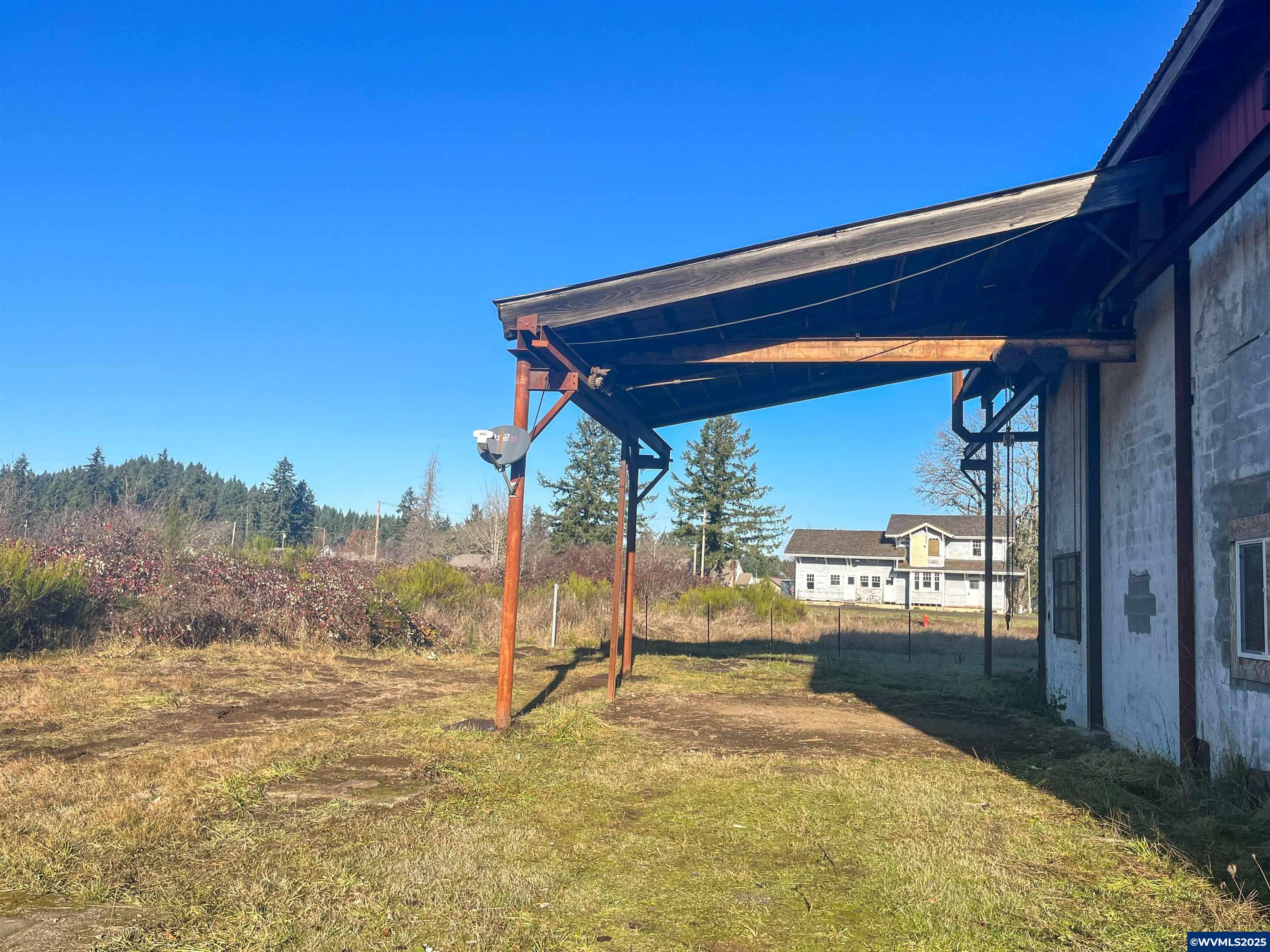 28425 Salmon River Hwy