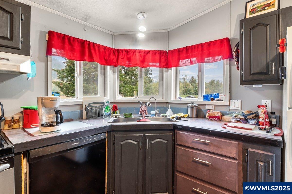 26170 Alsea Deadwood Hwy