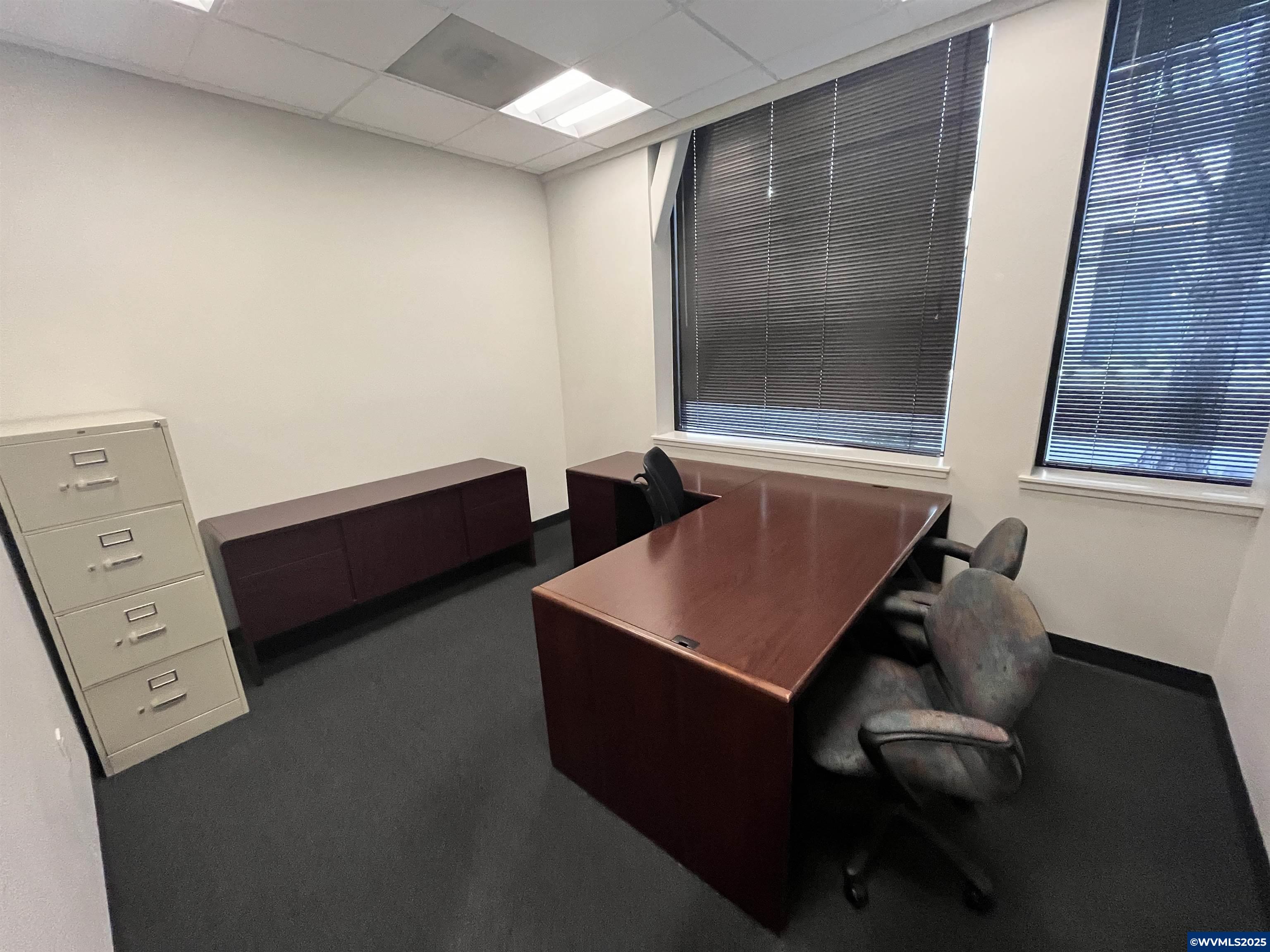 245 Commercial Ste 100-2 St SE