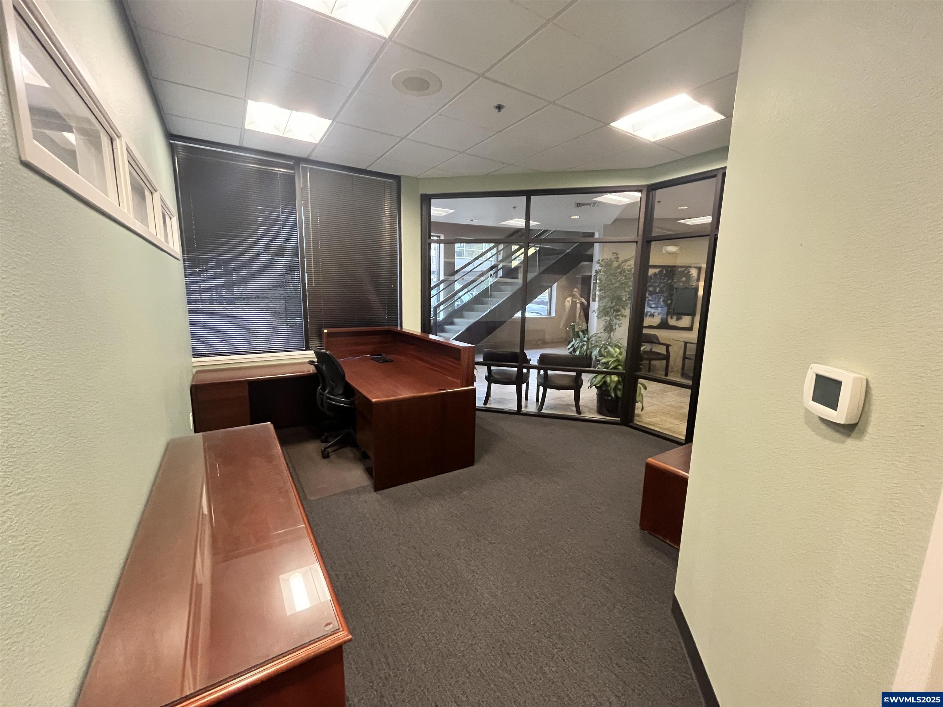 245 Commercial Ste 100-2 St SE