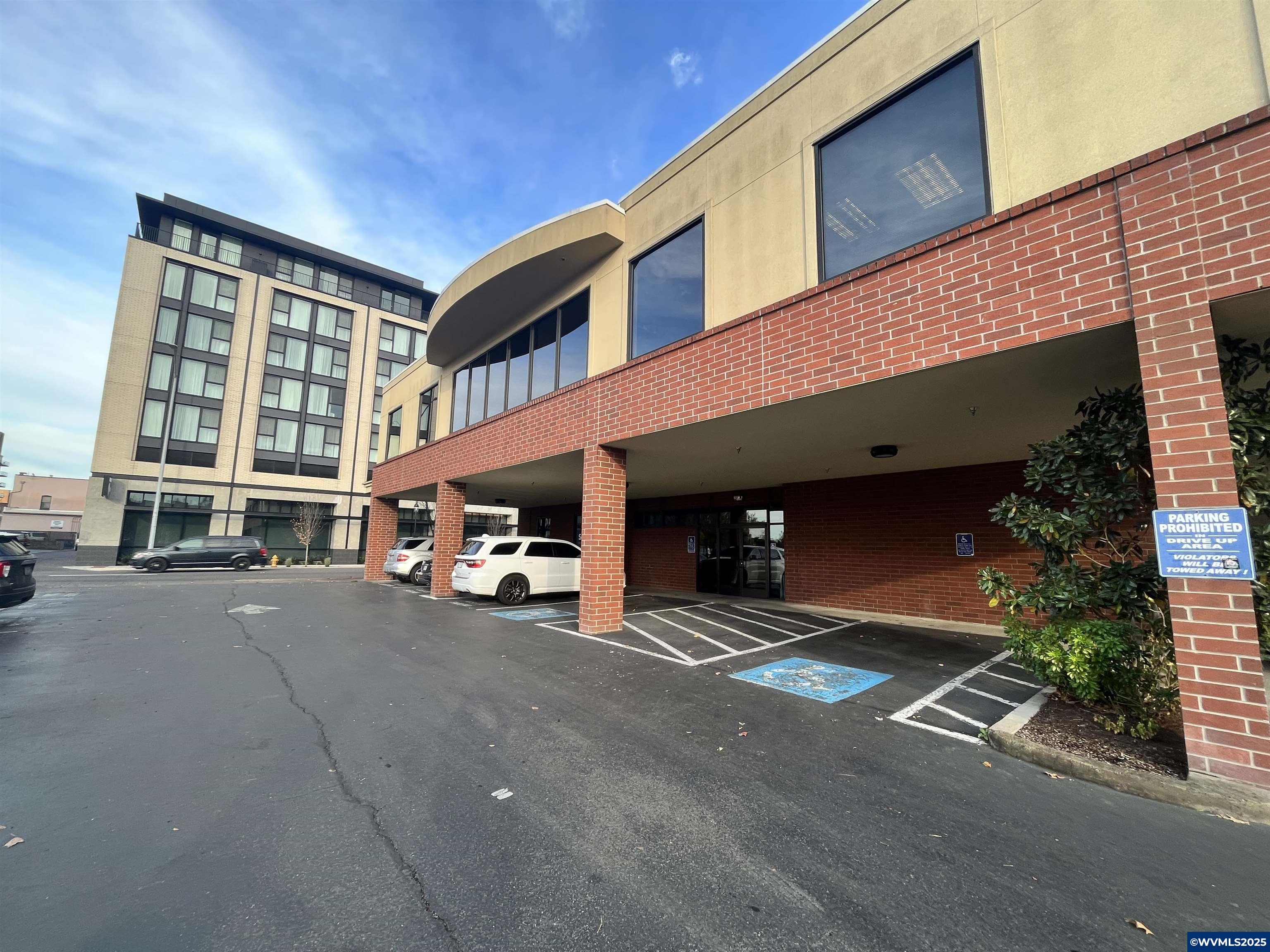 245 Commercial Ste 100-2 St SE