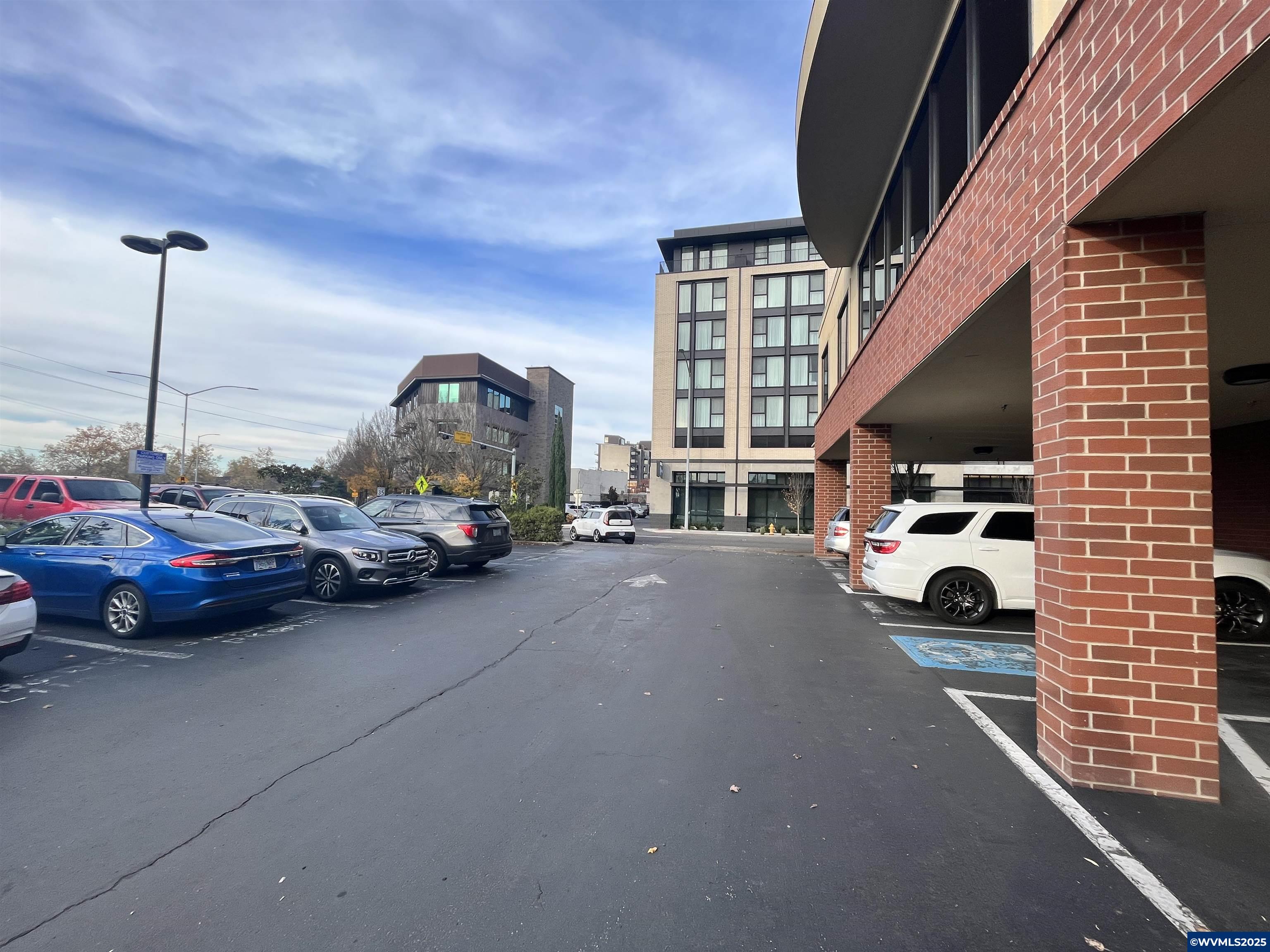 245 Commercial Ste 100-2 St SE