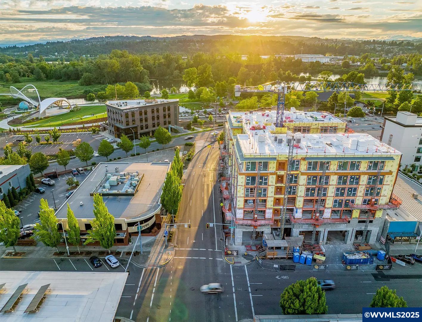 245 Commercial Ste 100-2 St SE