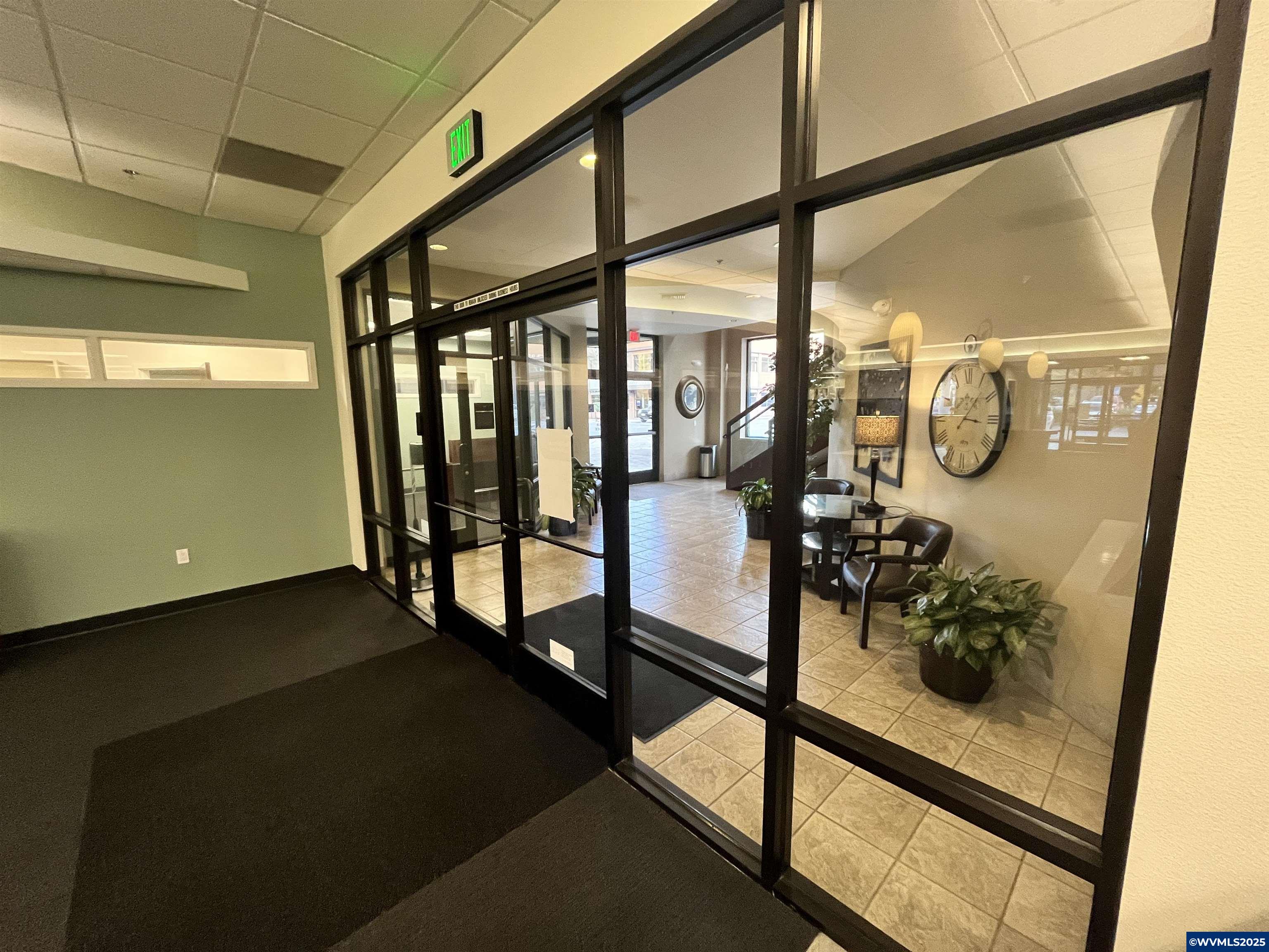 245 Commercial Ste 100-2 St SE