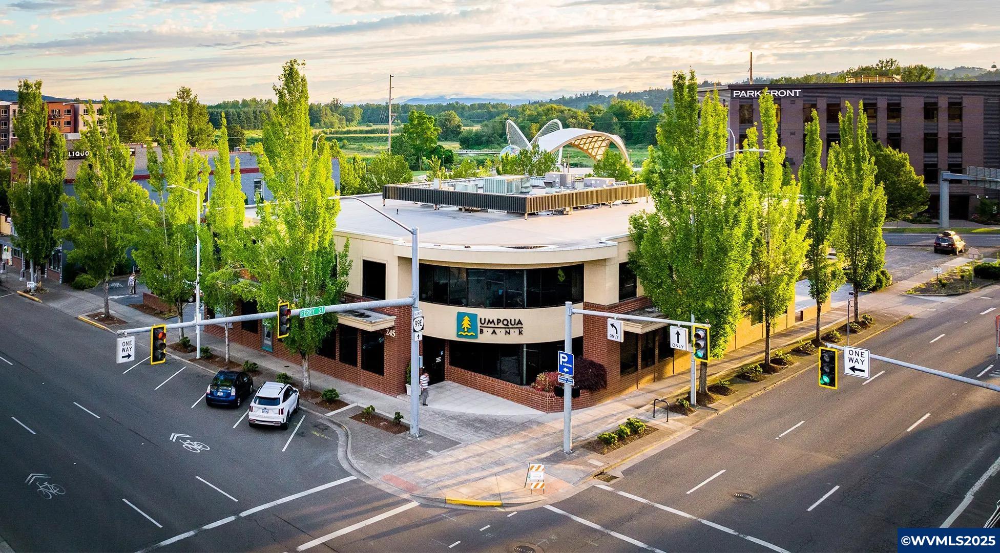245 Commercial Ste 100-5 St SE