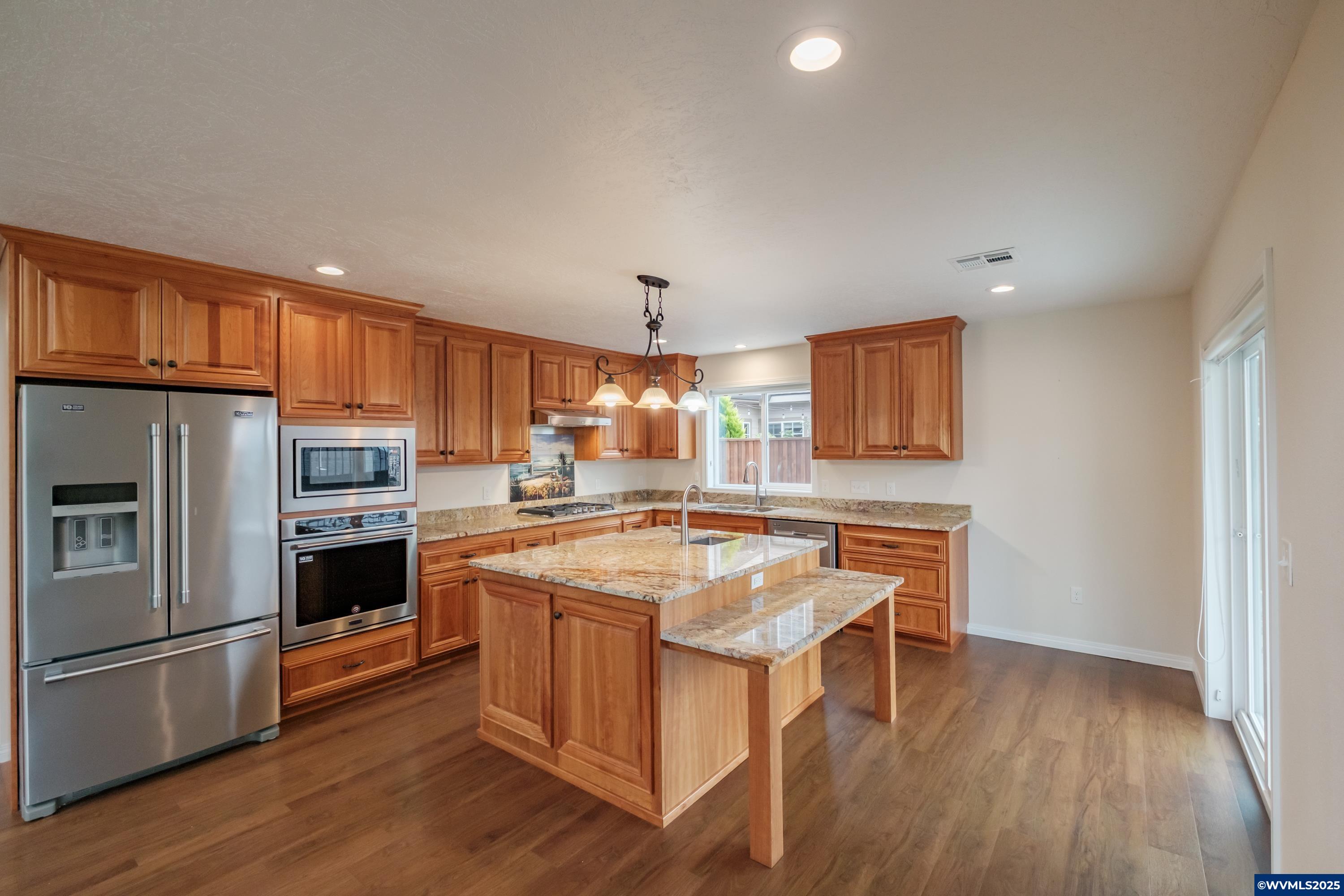 848 Northpoint Lp