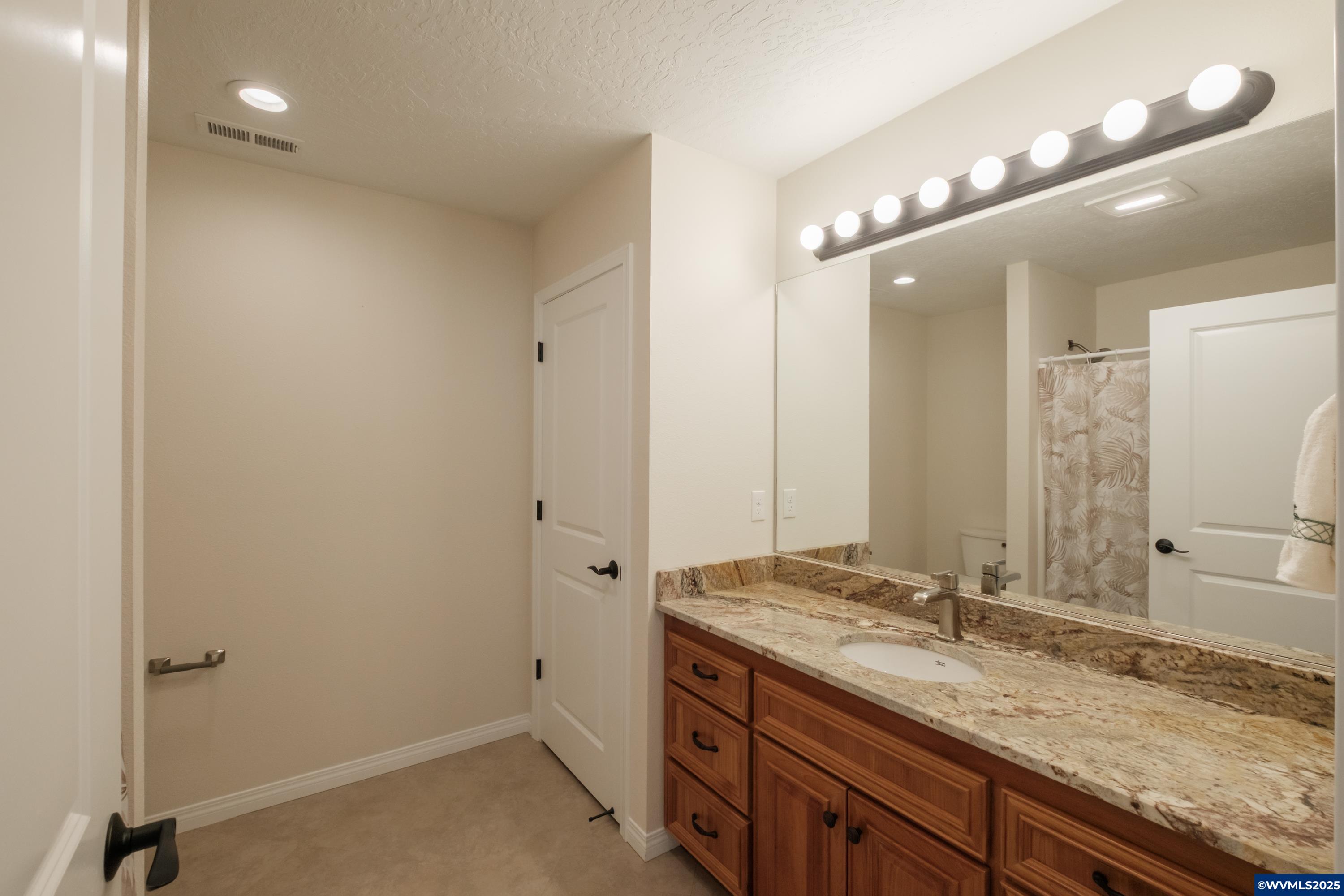 848 Northpoint Lp
