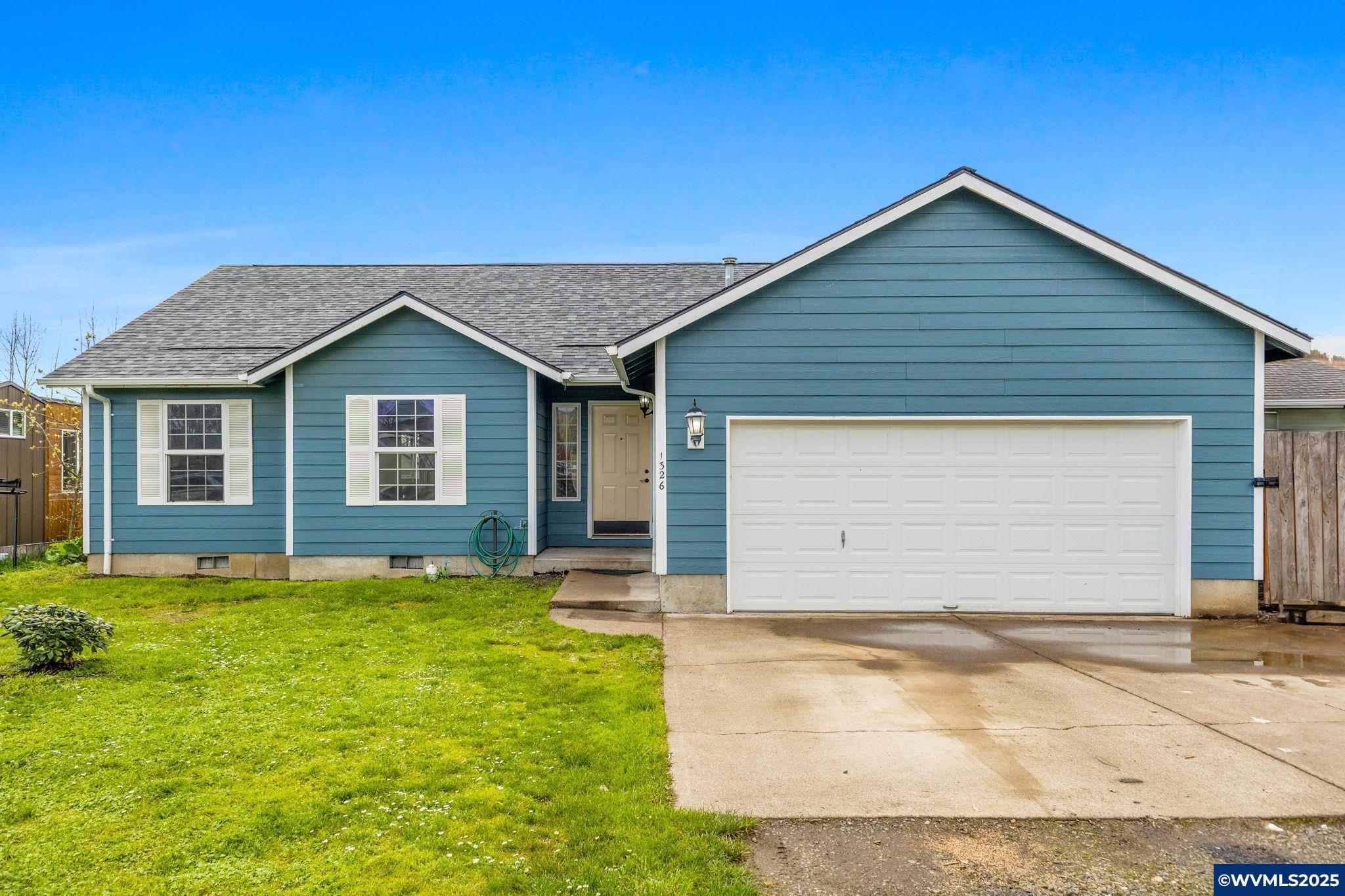 1326 Houser Ln