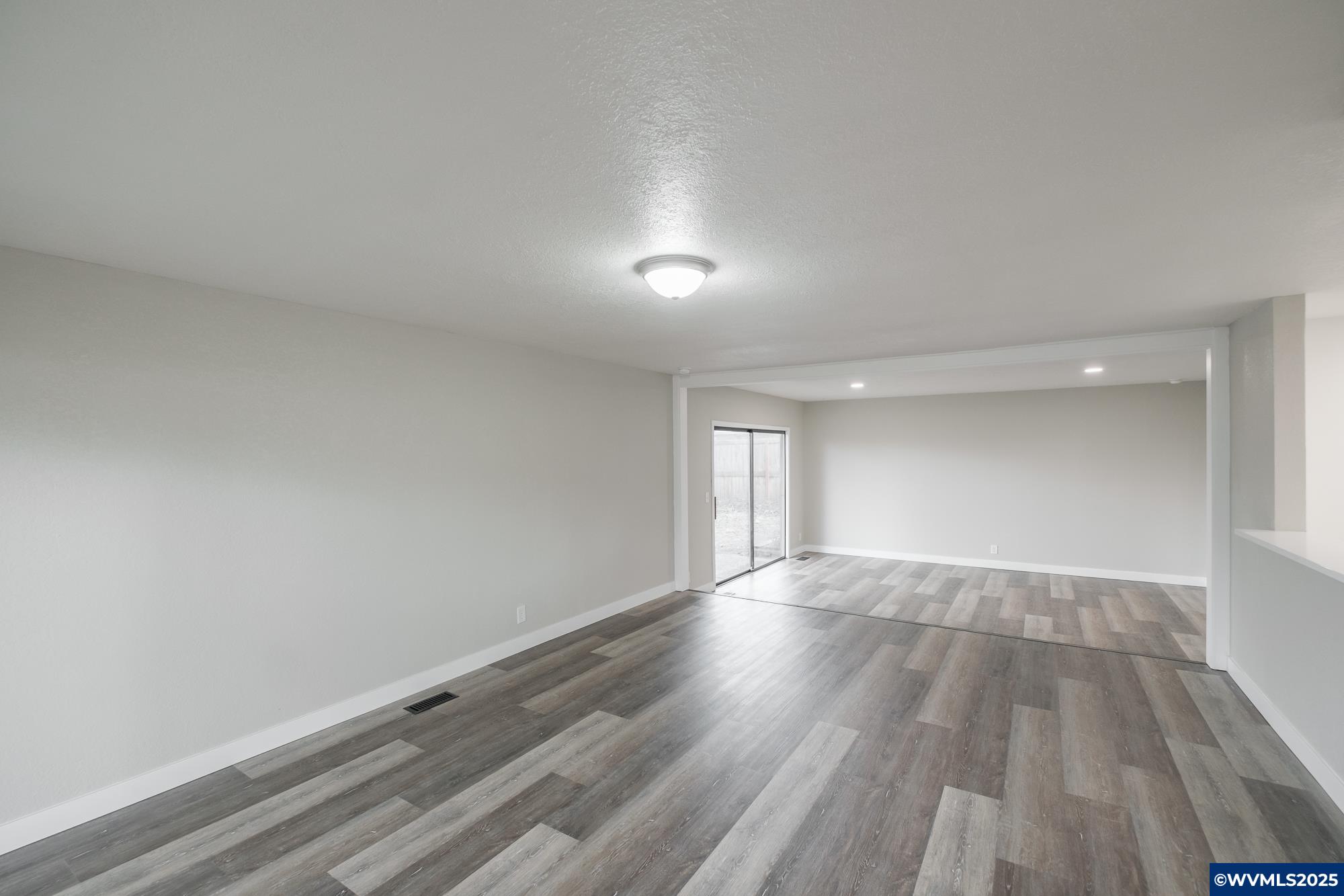 3783 47th Av NE