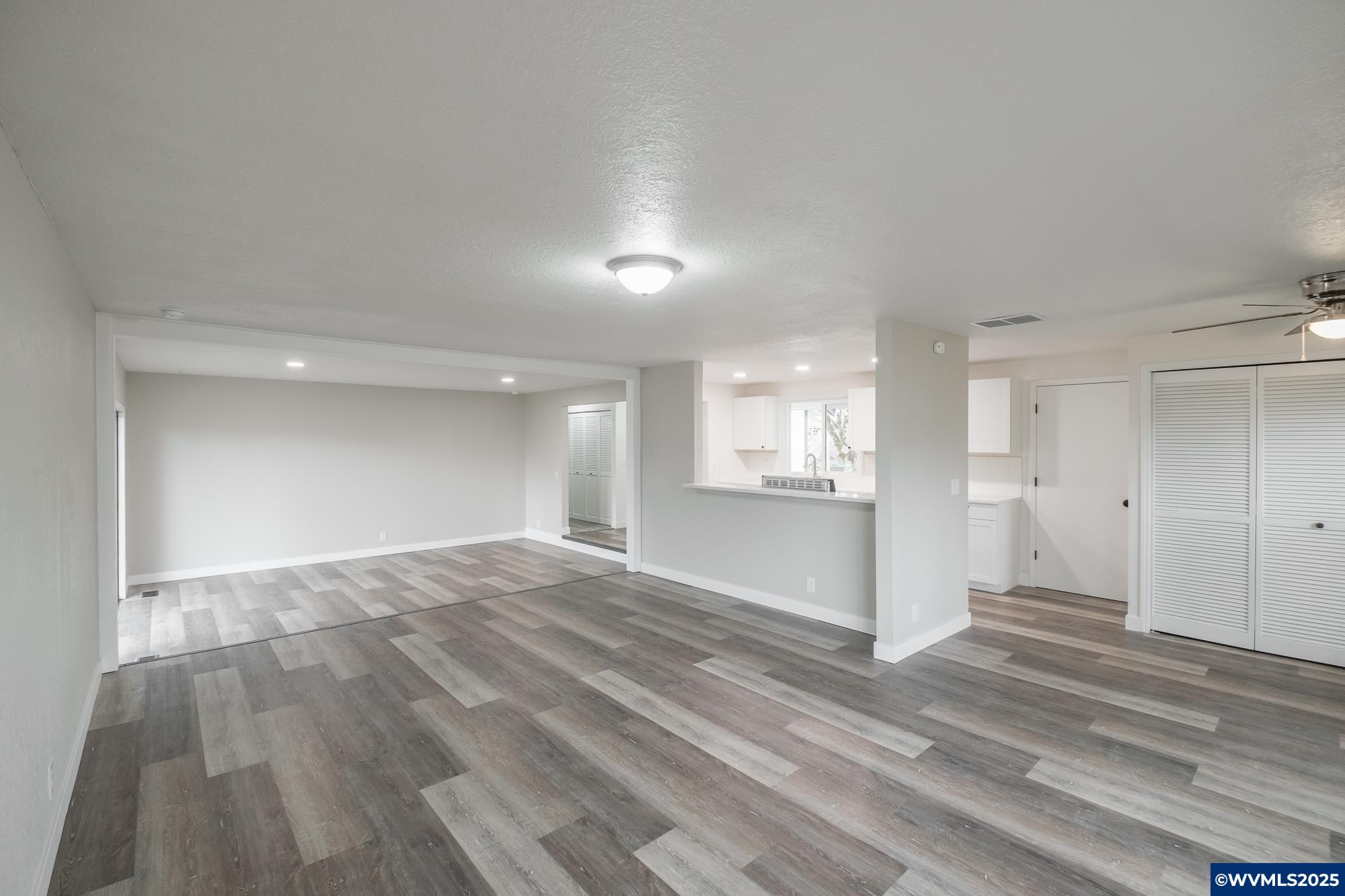3783 47th Av NE
