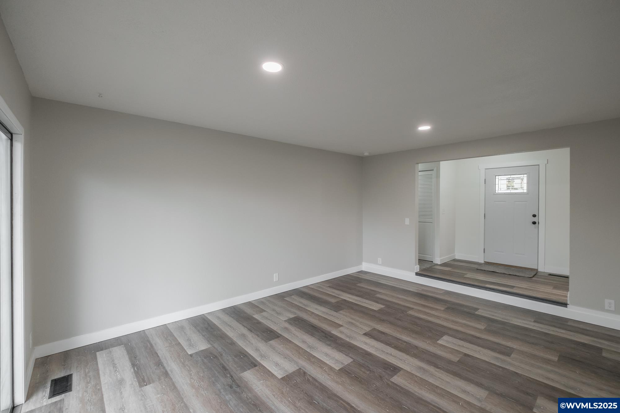 3783 47th Av NE