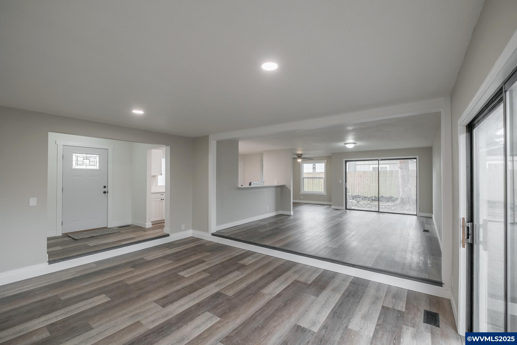 3783 47th Av NE