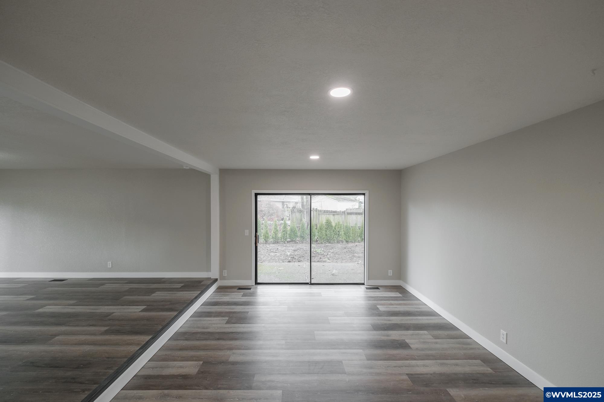 3783 47th Av NE