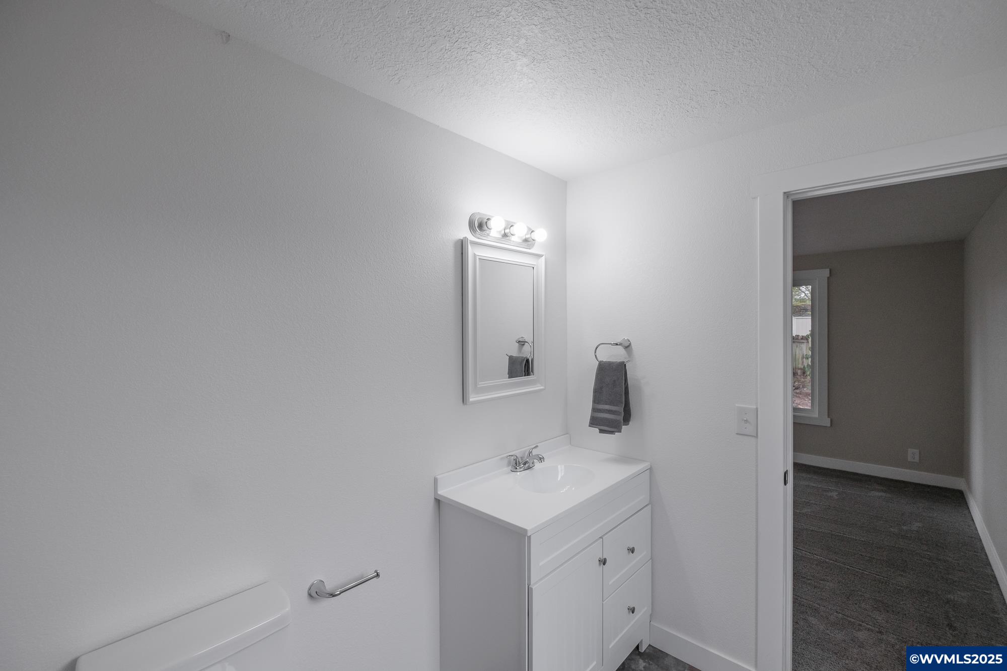 3783 47th Av NE