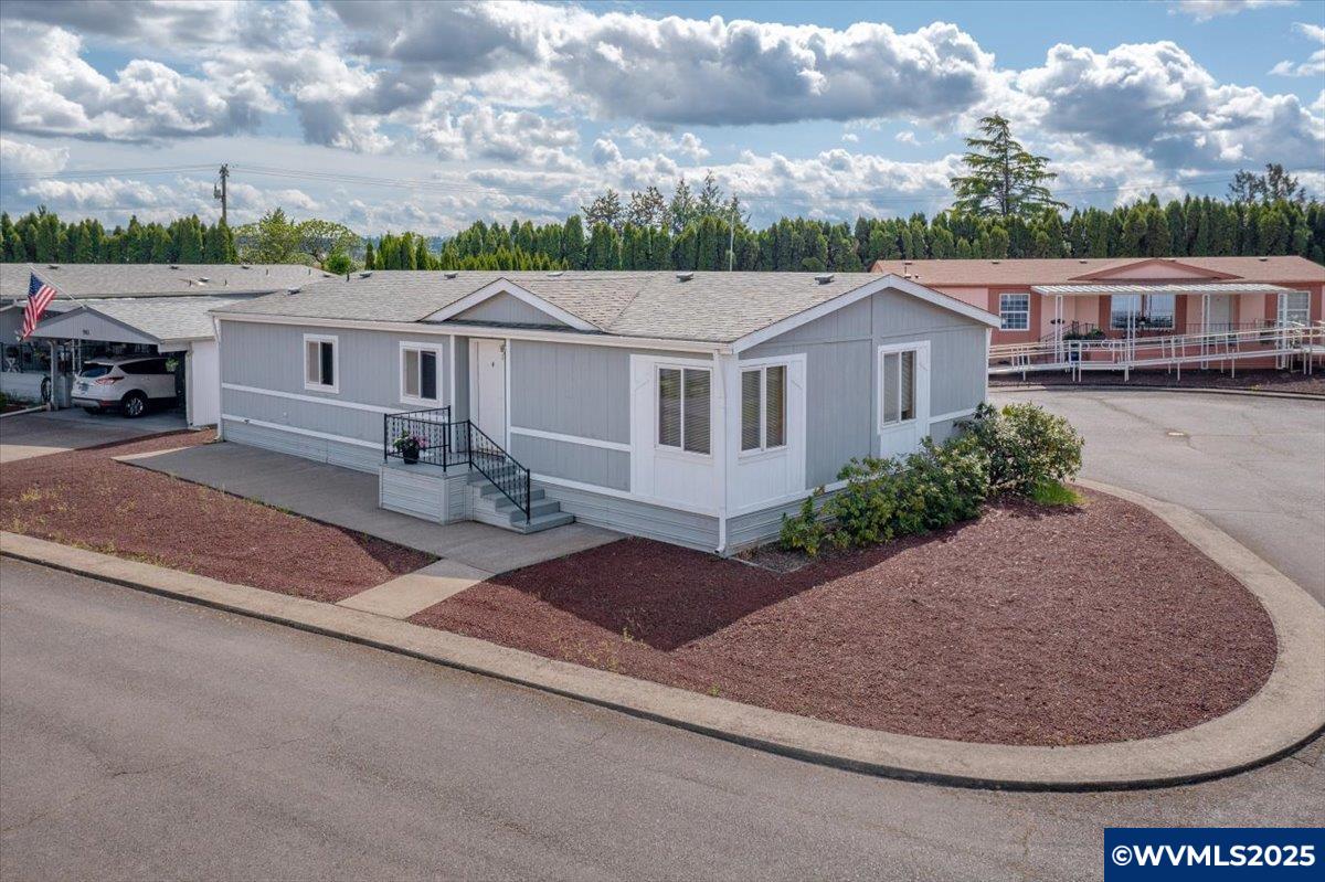 2410 Lancaster (962) Dr SE