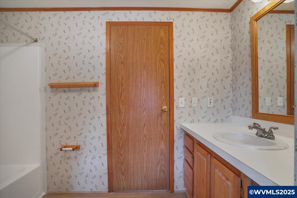 2410 Lancaster (962) Dr SE
