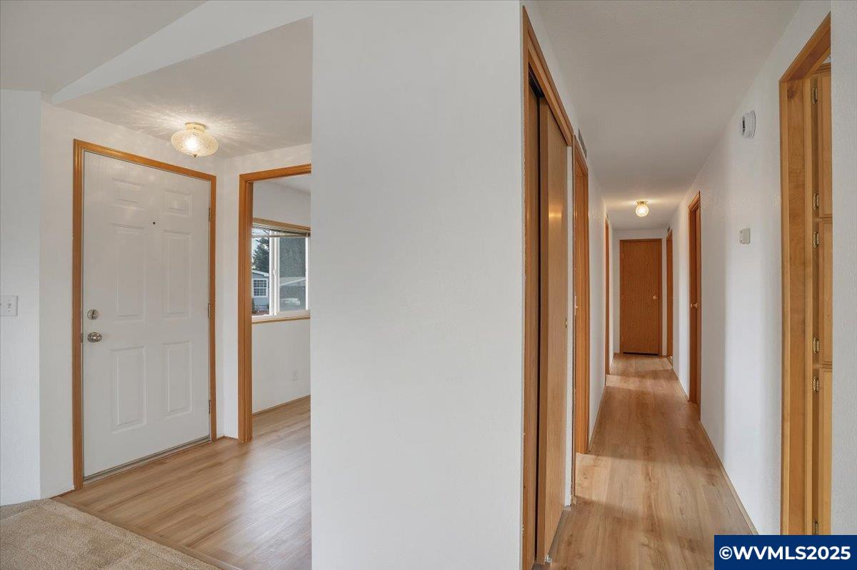 2410 Lancaster (962) Dr SE