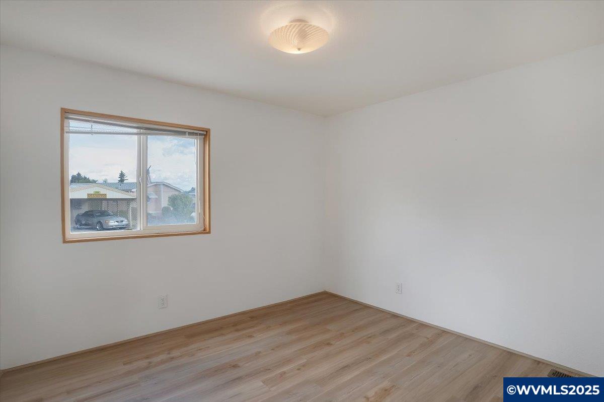 2410 Lancaster (962) Dr SE