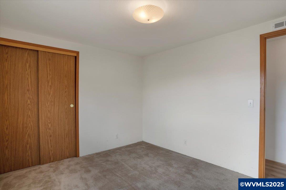2410 Lancaster (962) Dr SE