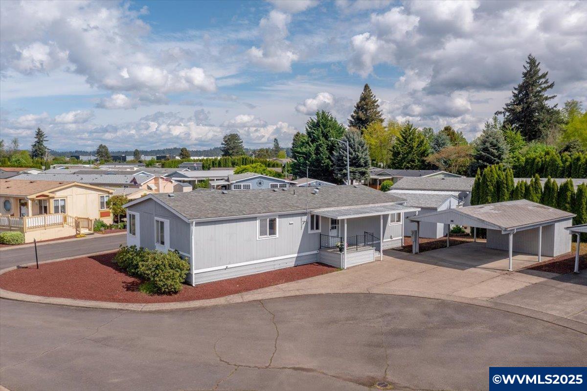 2410 Lancaster (962) Dr SE