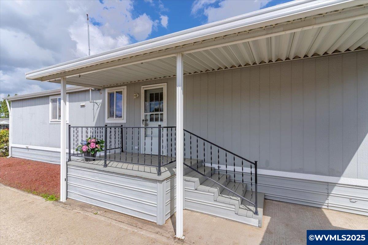 2410 Lancaster (962) Dr SE
