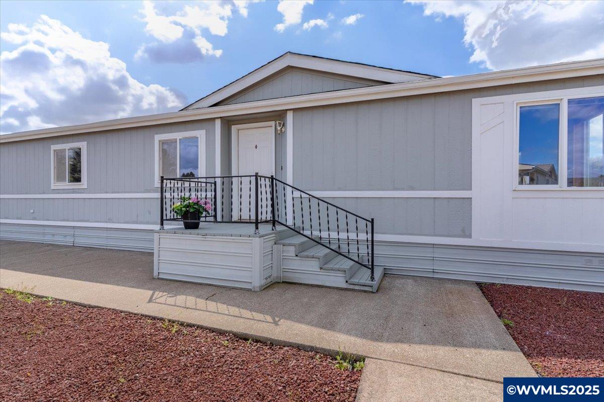 2410 Lancaster (962) Dr SE
