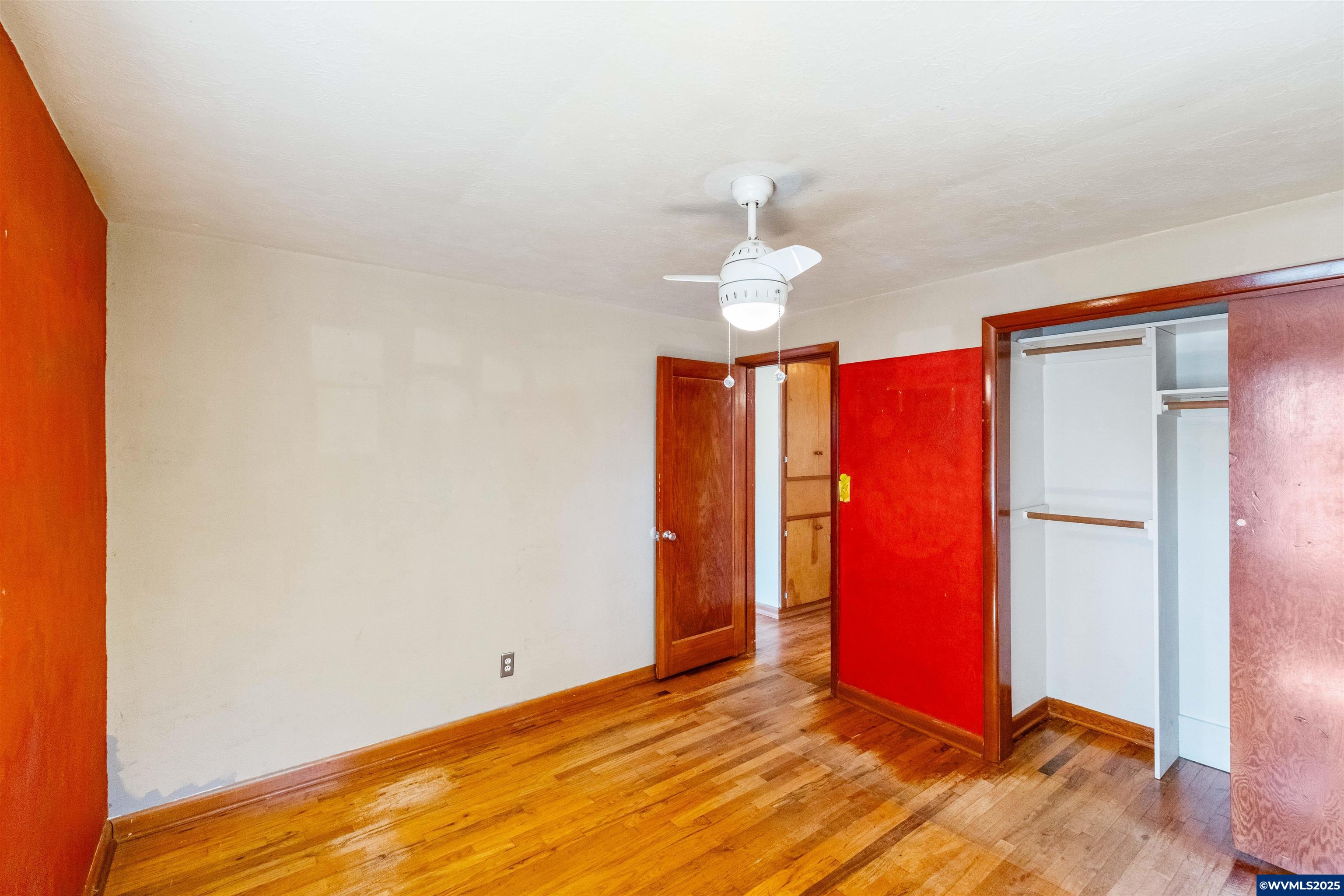 875 Piedmont Av NW