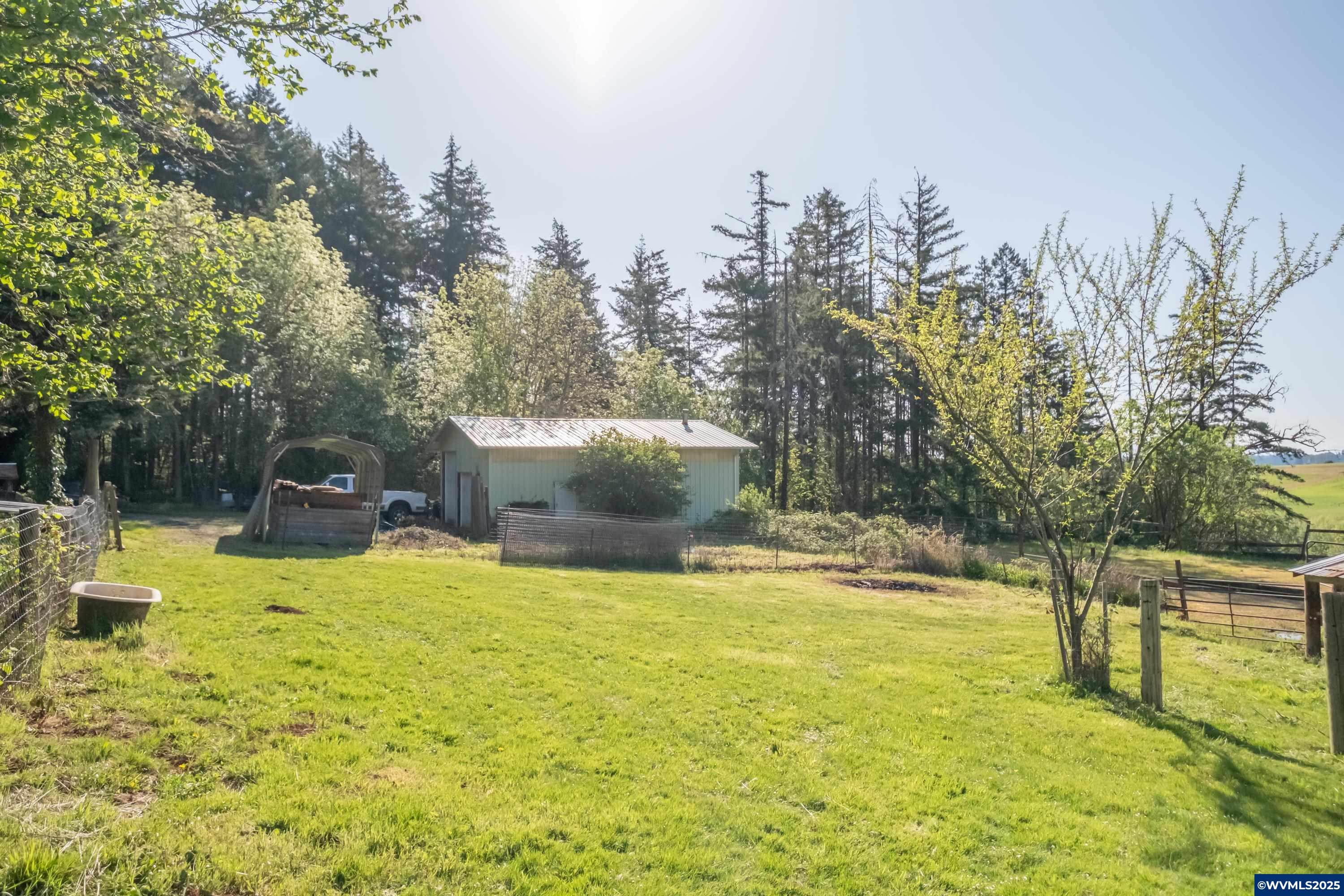 24726 Evergreen Rd
