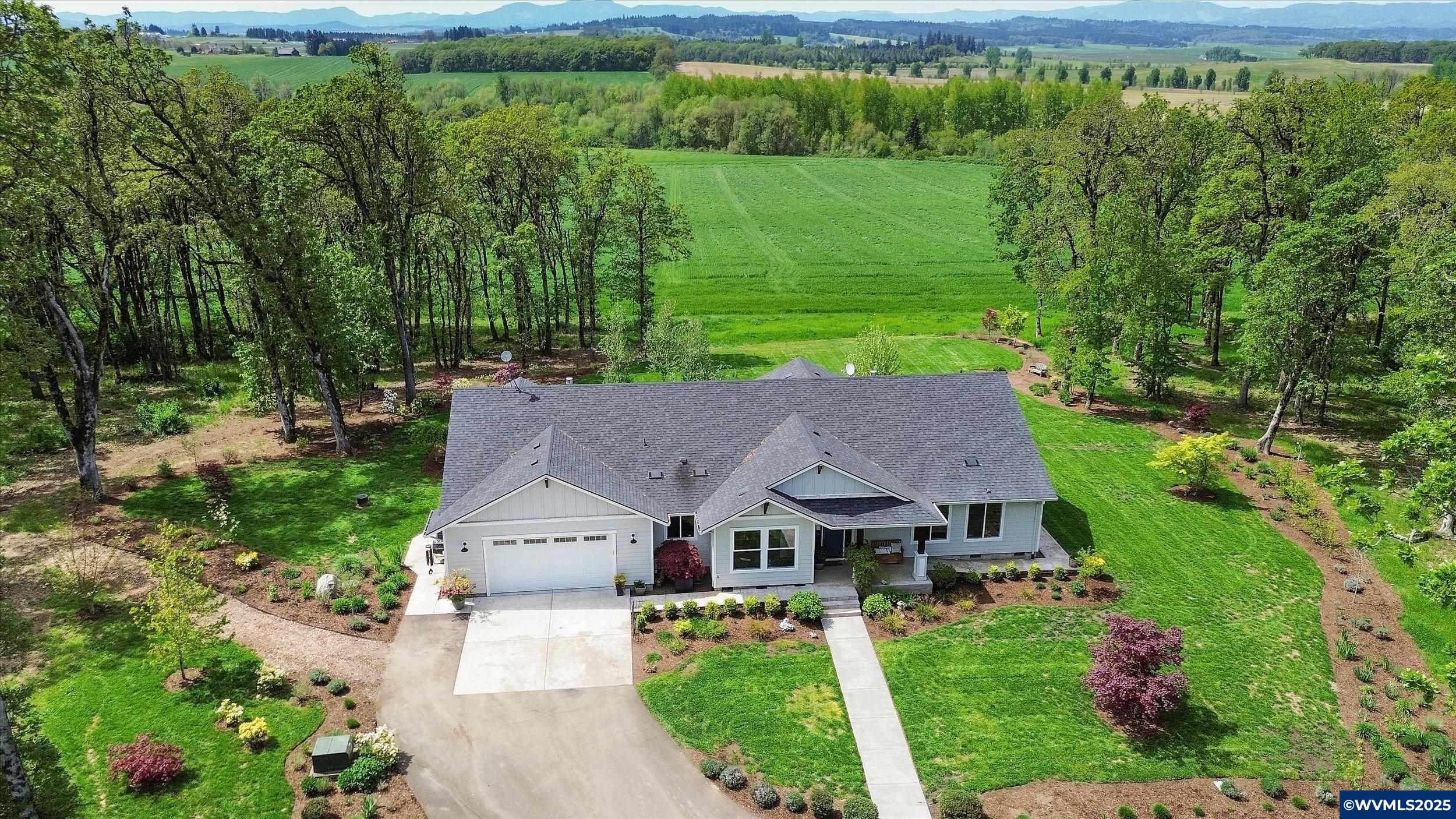 8077 Highland Rd