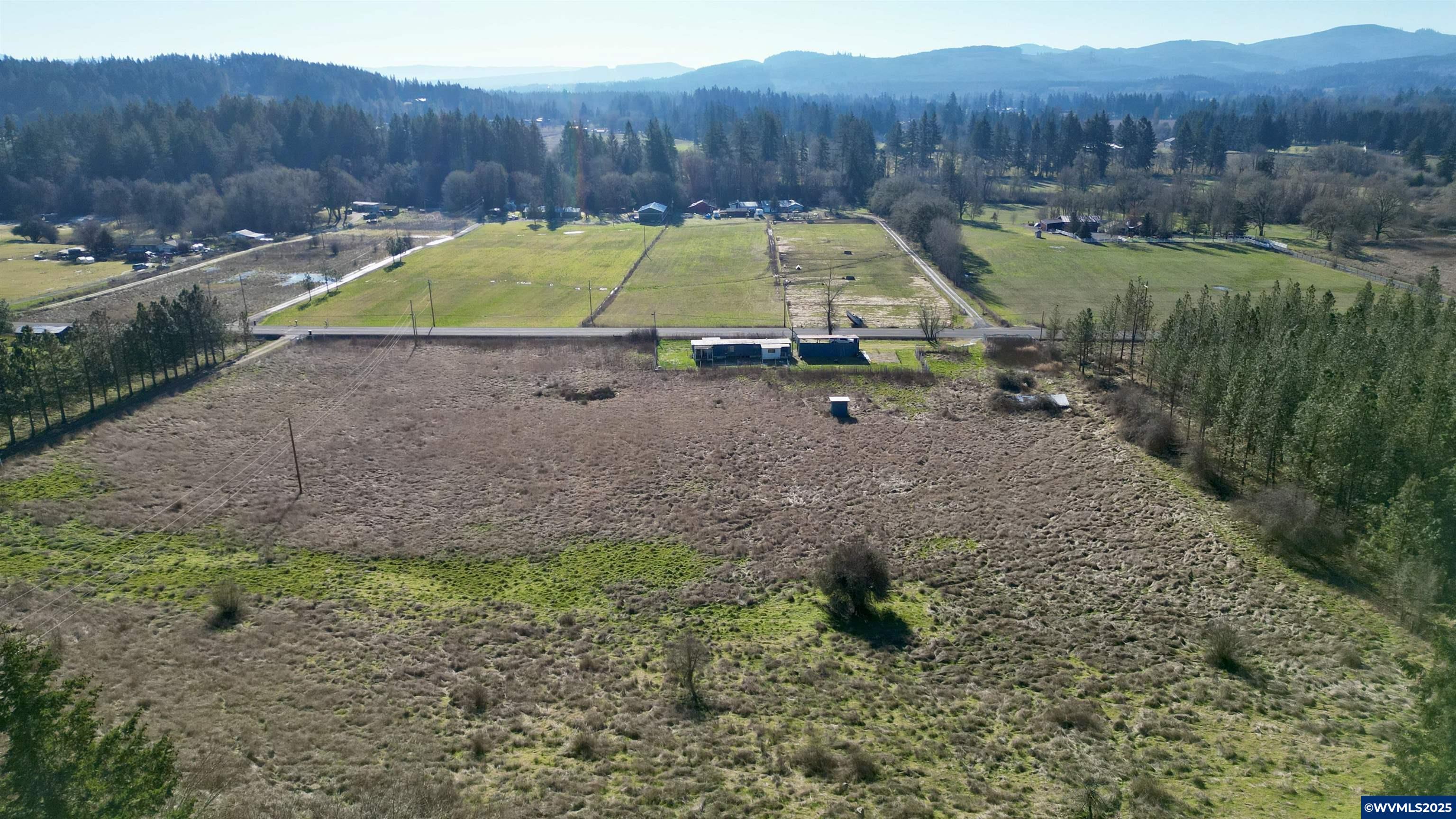 31975+adjacent Berlin Rd