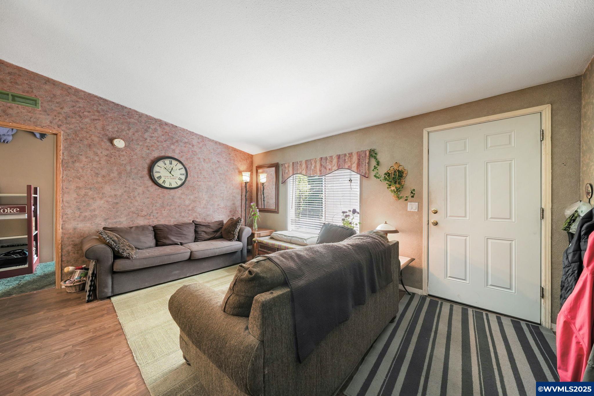 7095 SW Country Club Dr