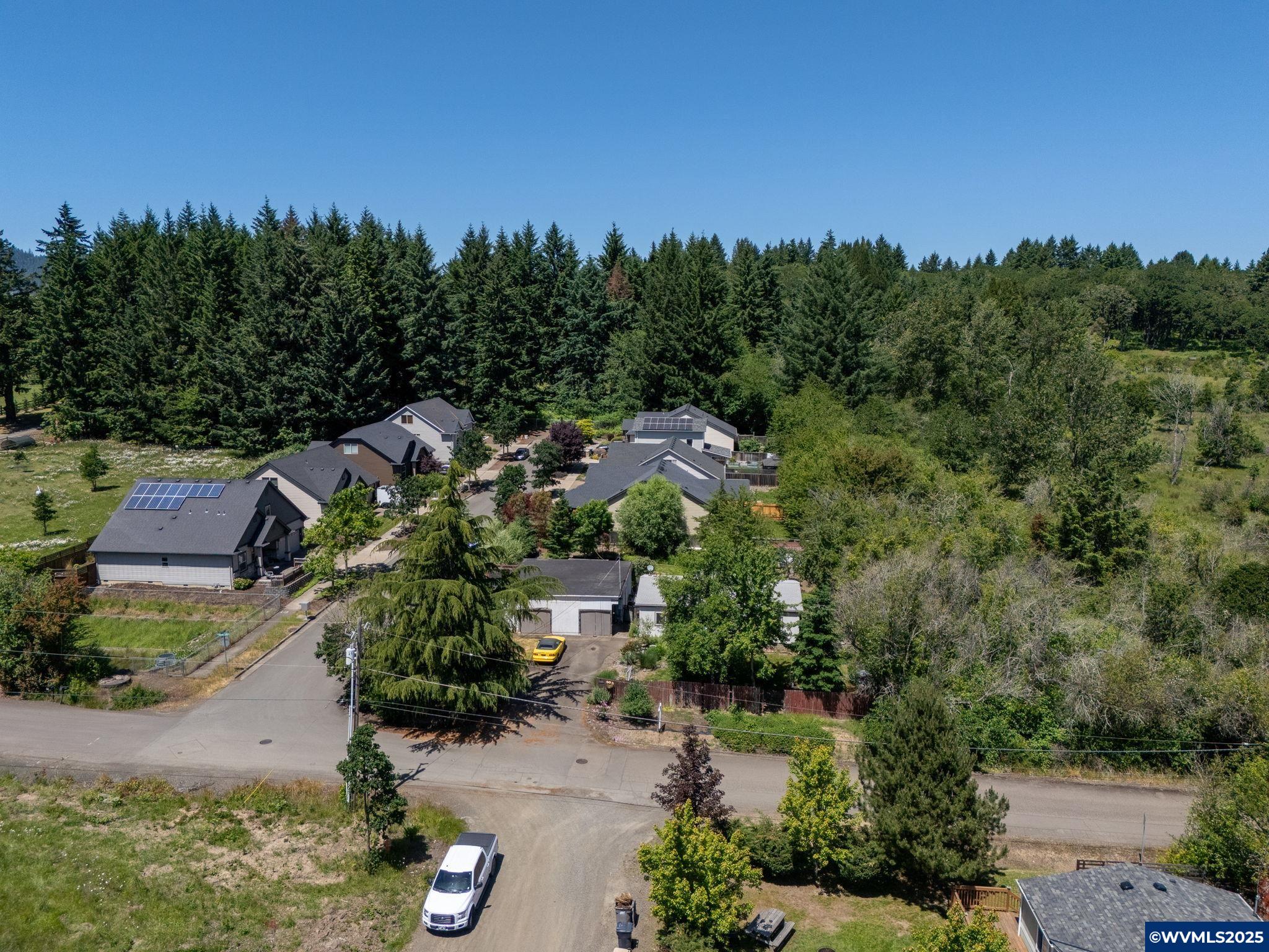 7095 SW Country Club Dr