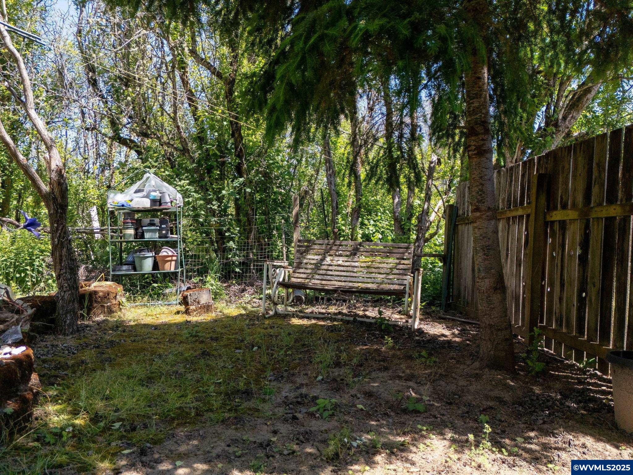 7095 SW Country Club Dr