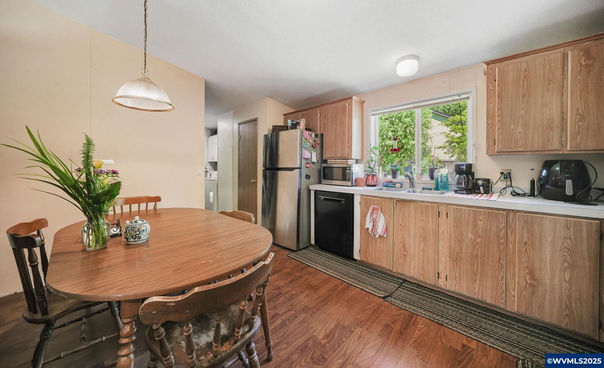7095 SW Country Club Dr