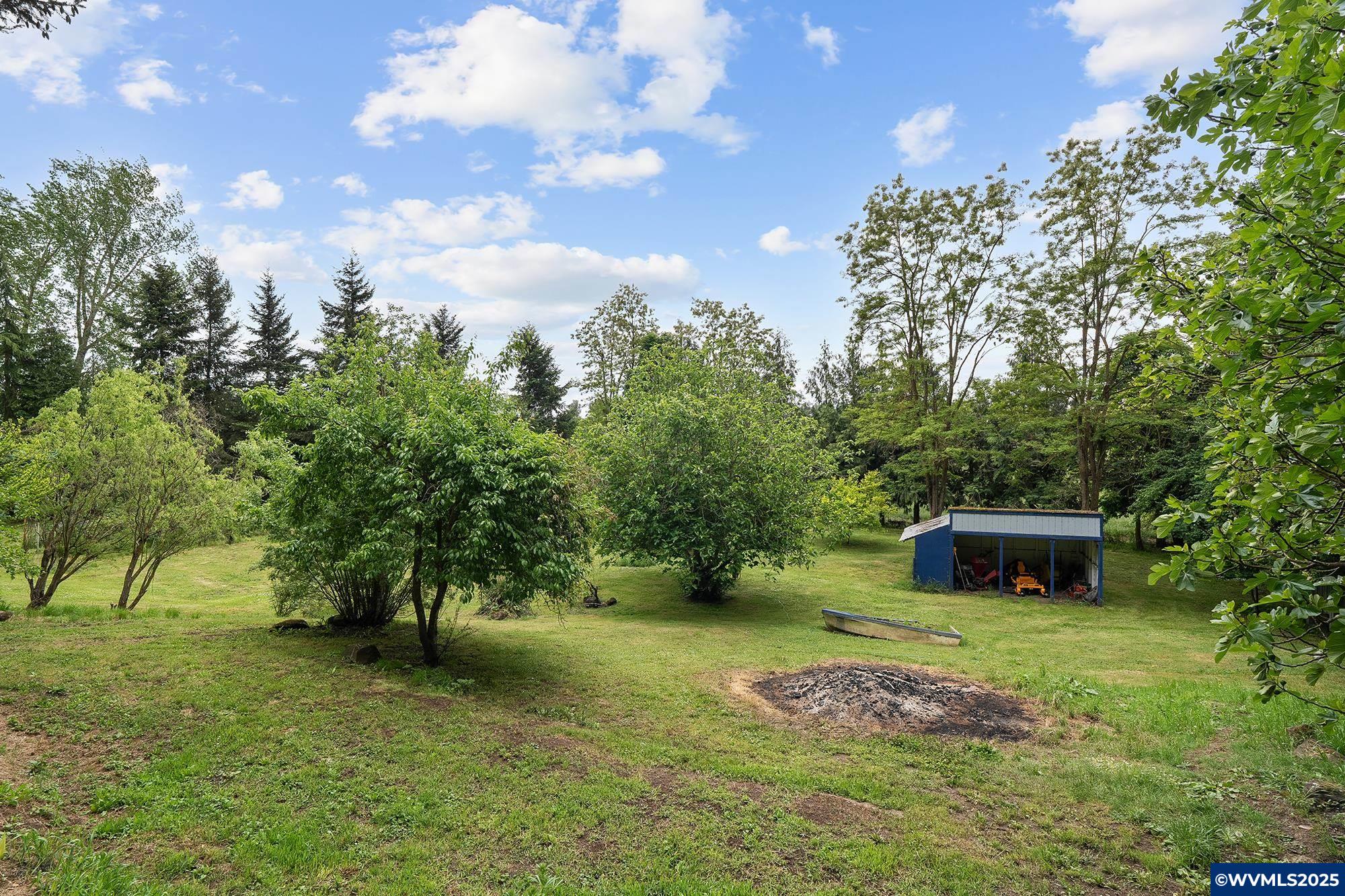 1735 Pine St, Silverton, OR, 97381