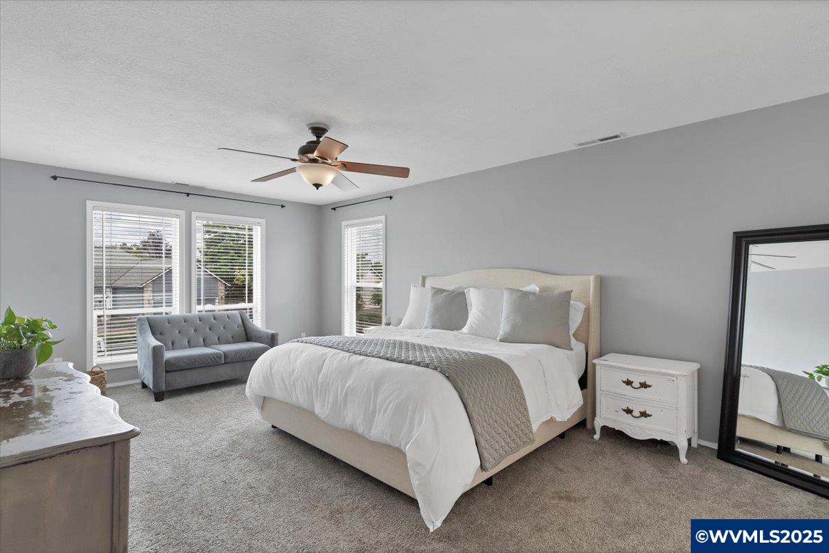 5461 Monterey Dr